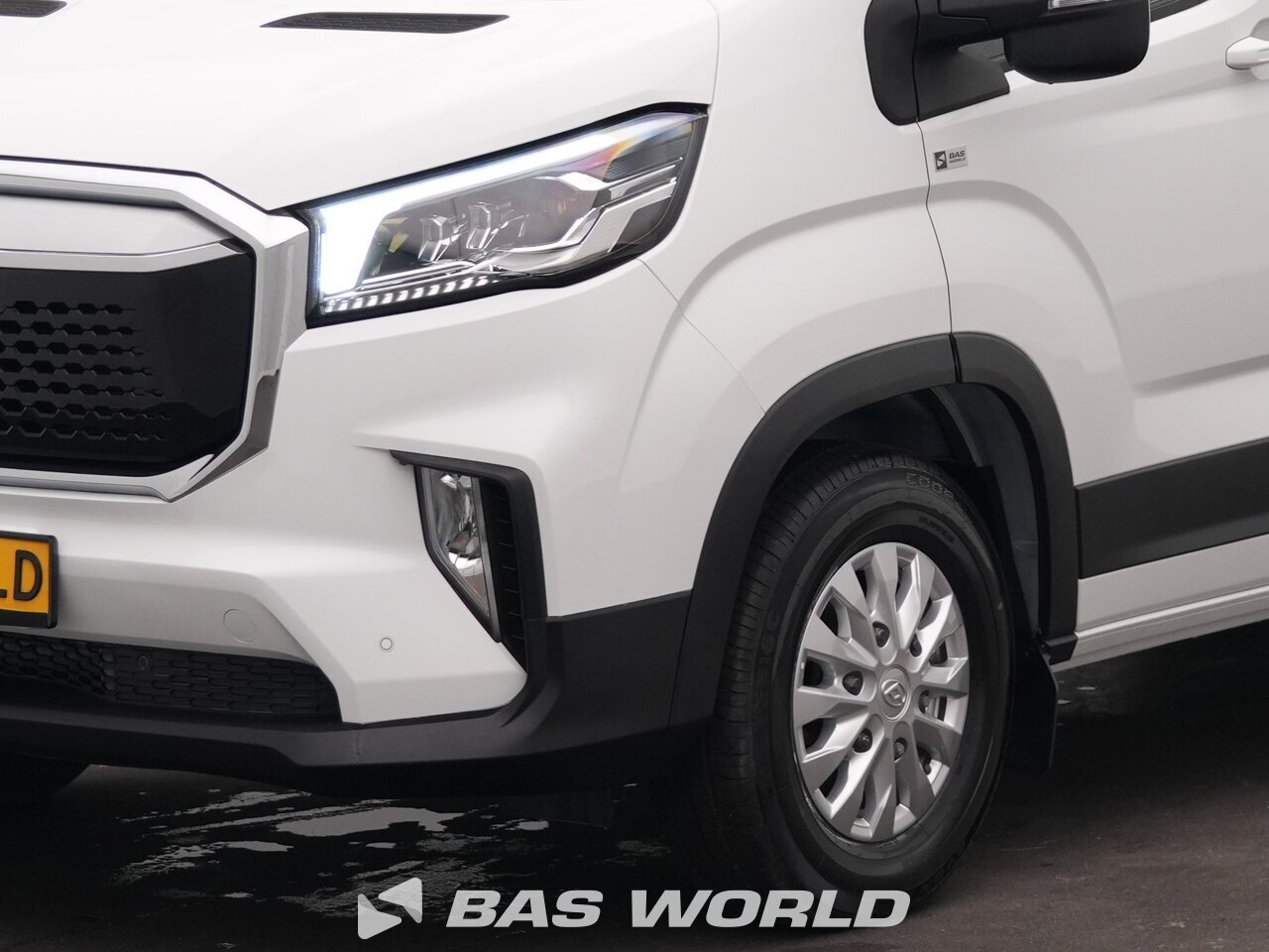 Other : Maxus eDeliver 9 Closed box van
