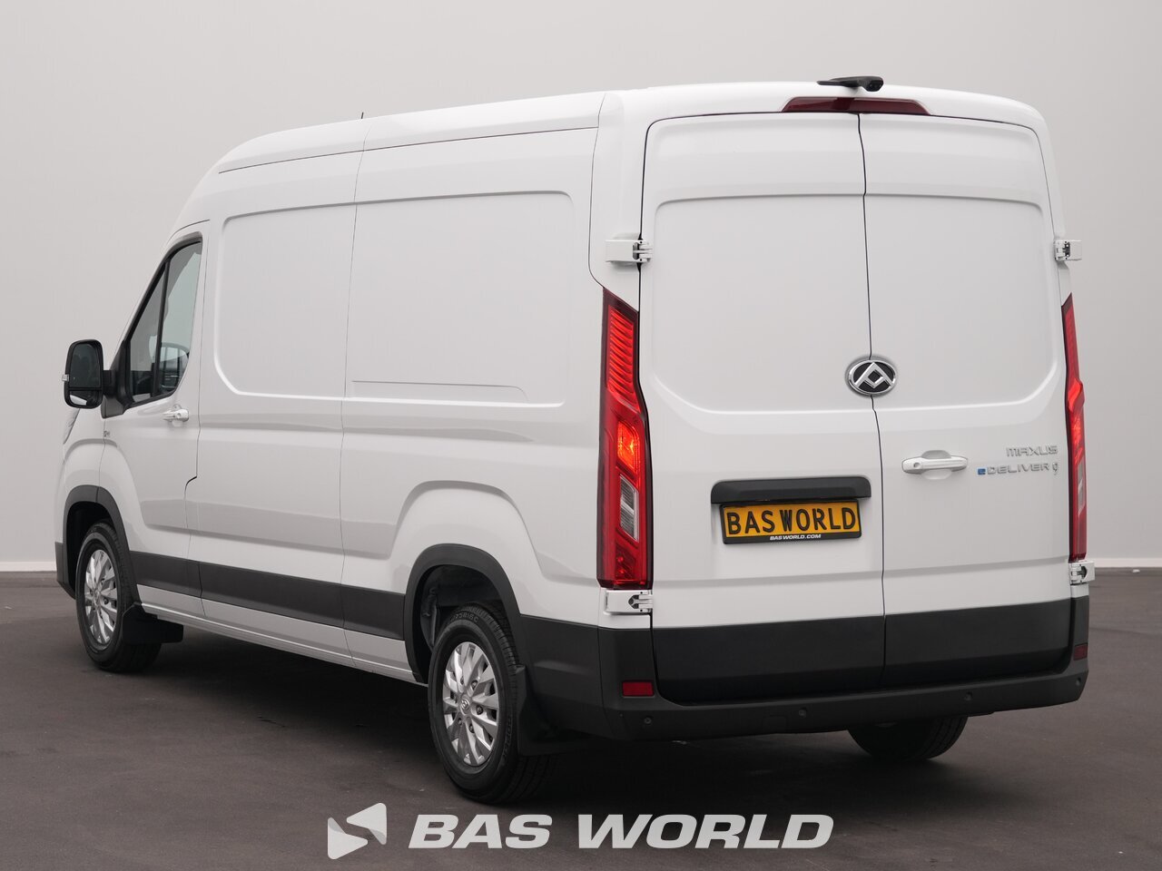 Other : Maxus eDeliver 9 Closed box van