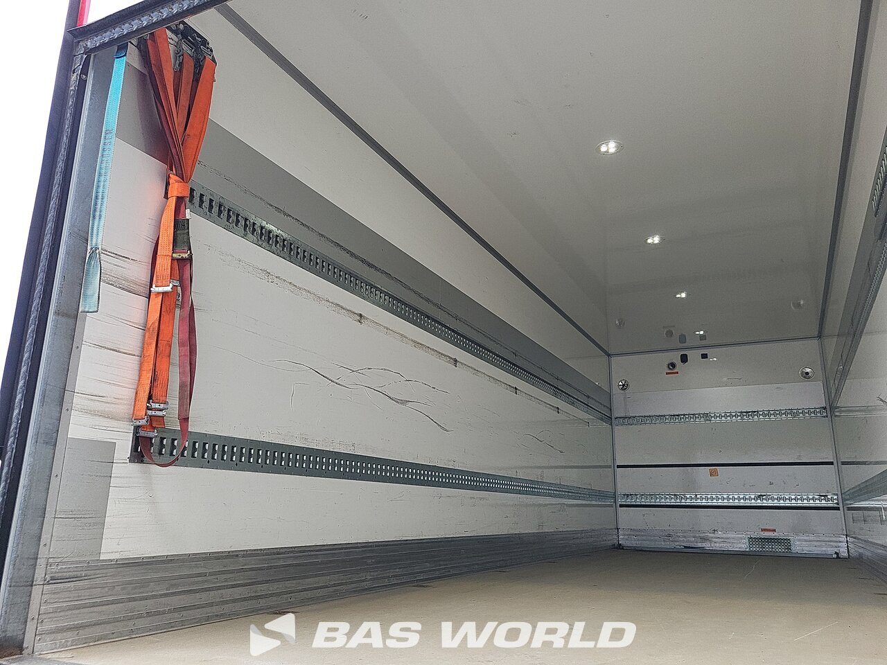 Other : Scania P280 Box body truck