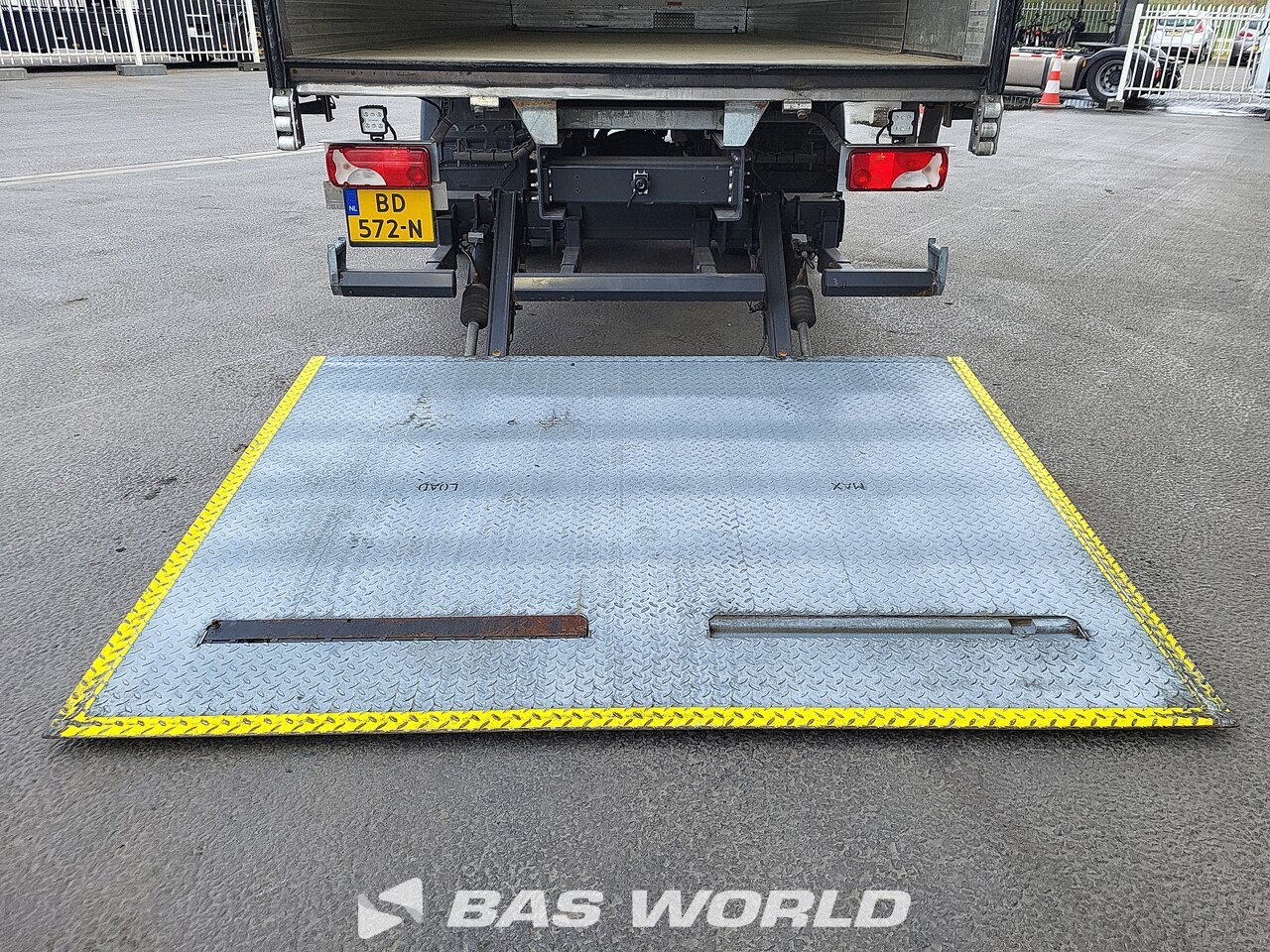 Other : Scania P280 Box body truck