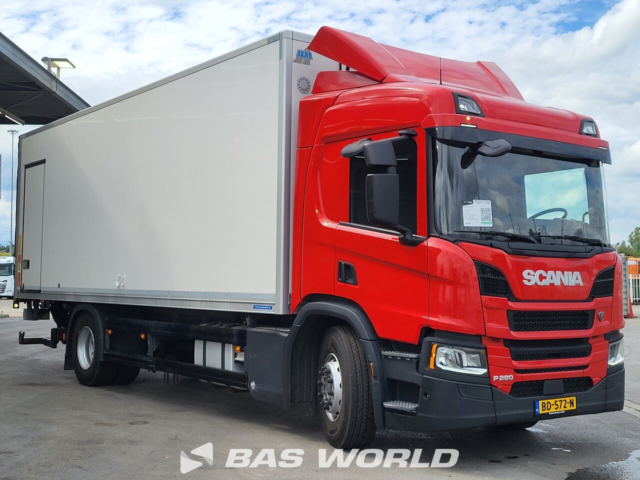 Other : Scania P280 Box body truck