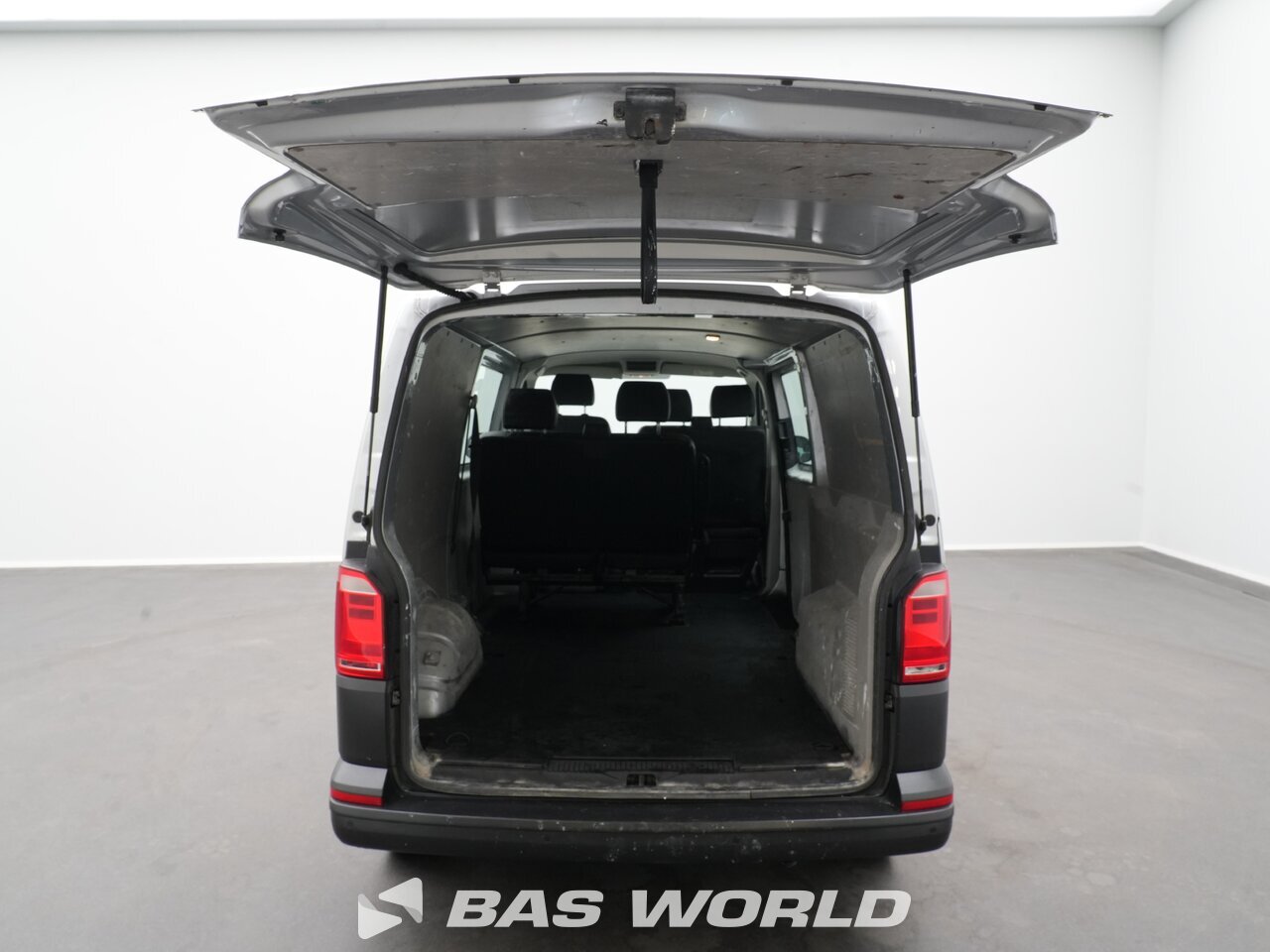 Other : Volkswagen Transporter 150PK Furgão