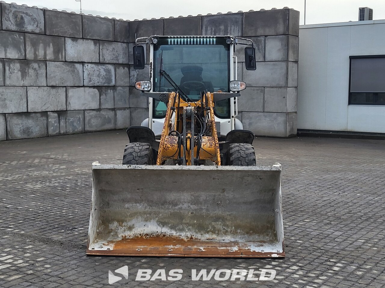 Other : Liebherr L506 C Колесен товарач