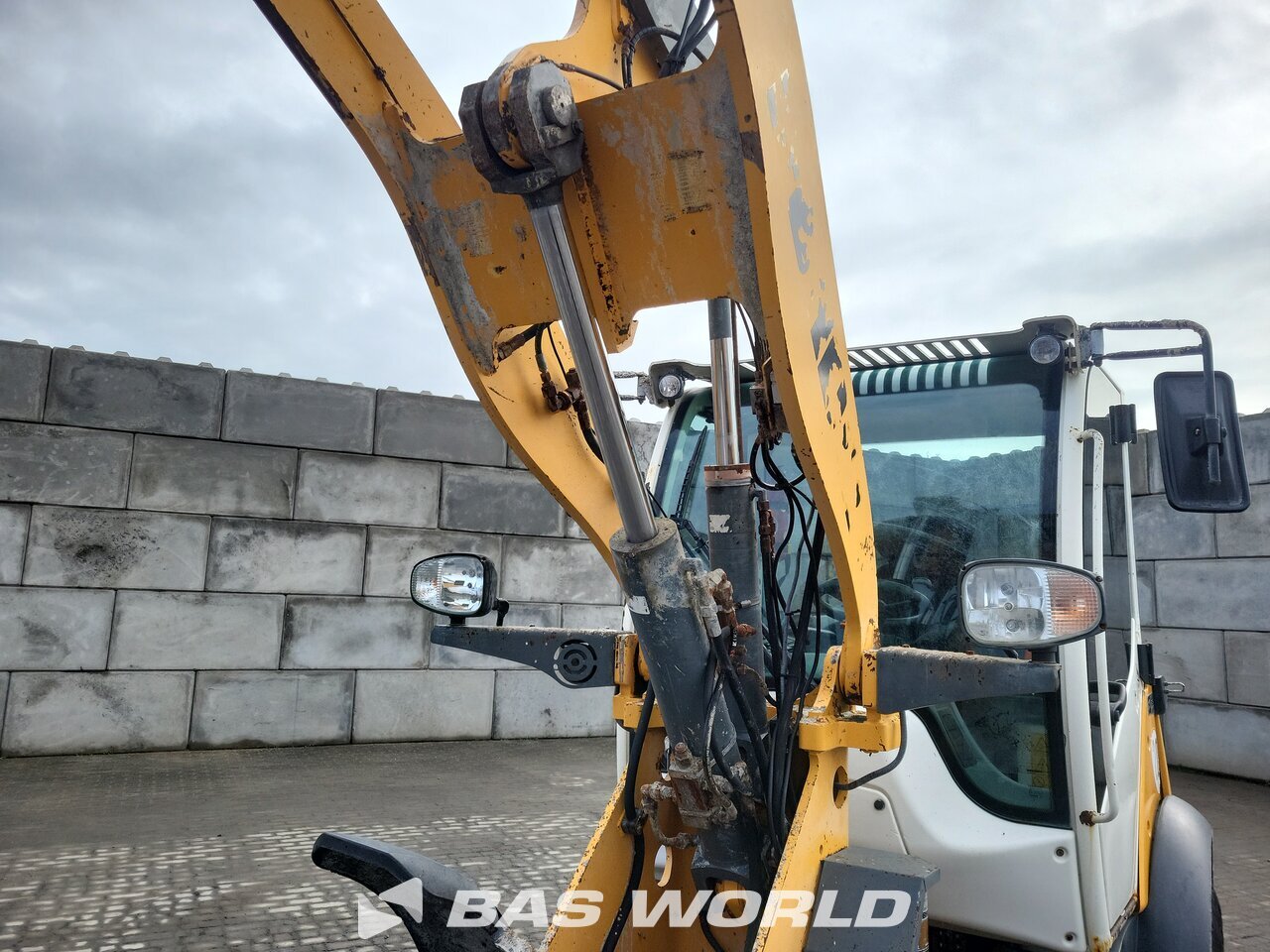 Other : Liebherr L506 C Колесен товарач