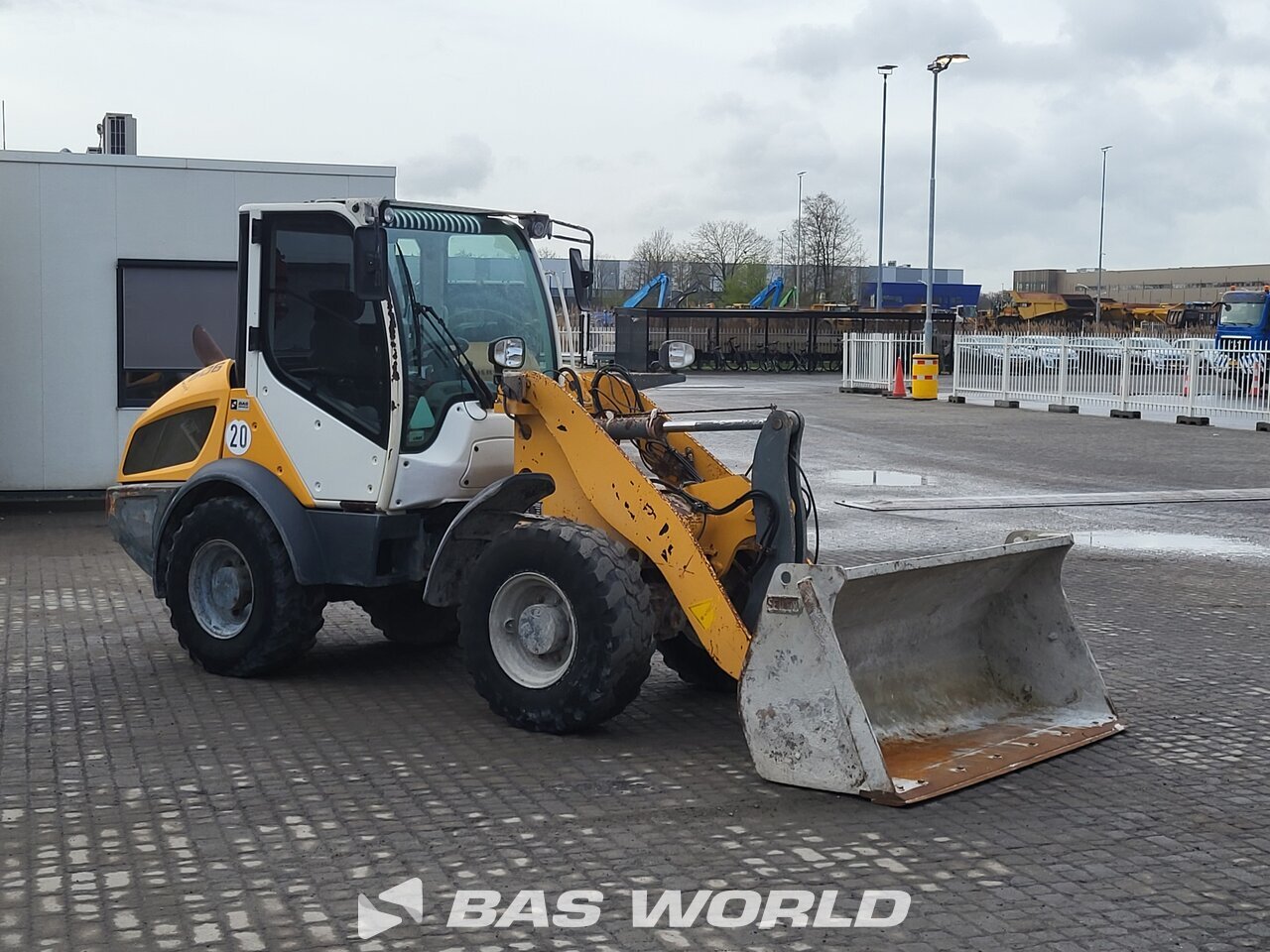 Other : Liebherr L506 C Колесен товарач