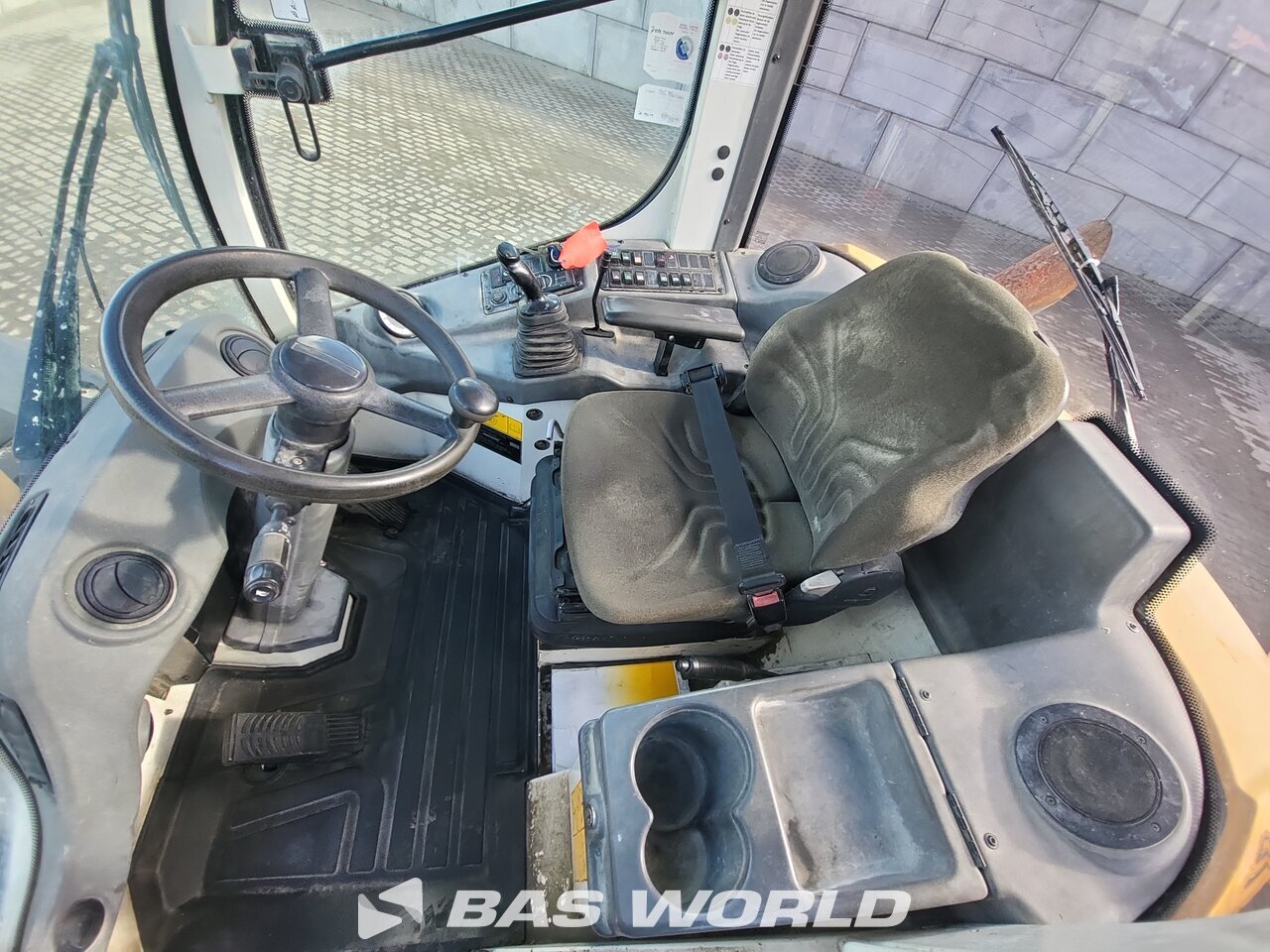Other : Liebherr L506 C جرافات ذات عجلات