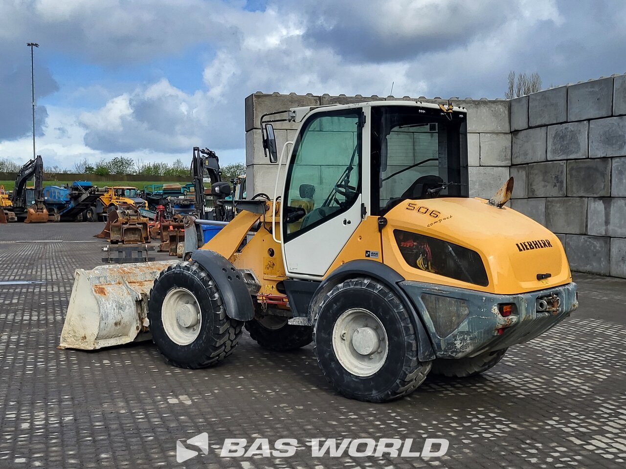 Other : Liebherr L506 C Carregadoras de rodas