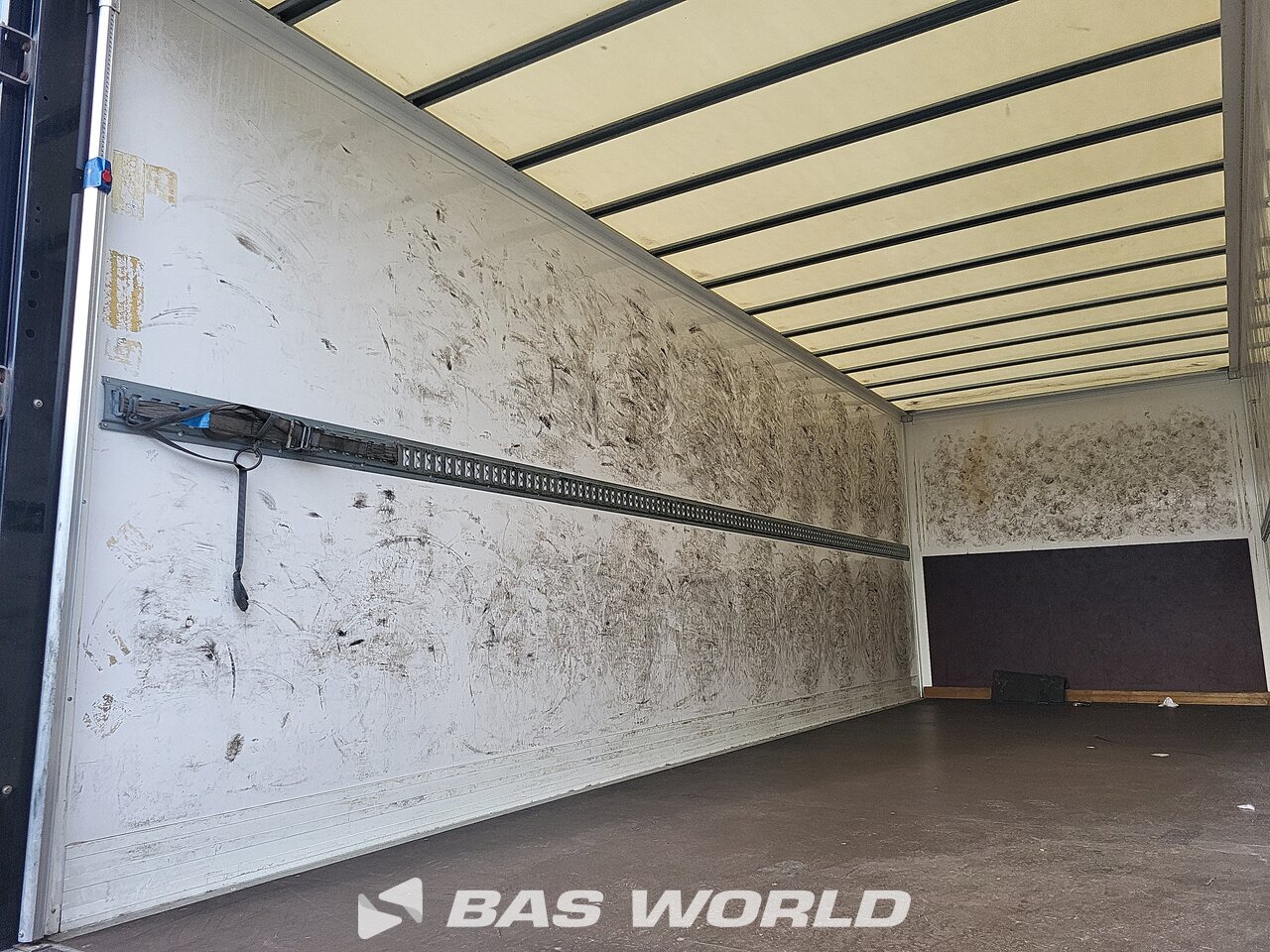 Other : Mercedes Atego 1218 Carrosseries fourgons