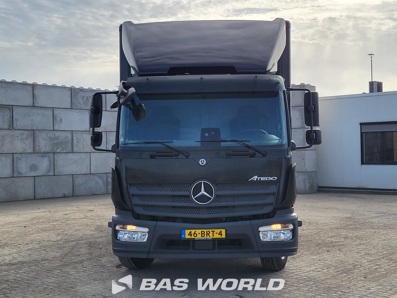 Other : Mercedes Atego 1218 Carrosseries fourgons