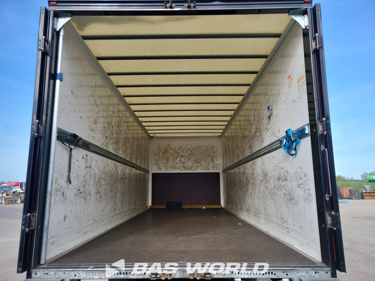 Other : Mercedes Atego 1218 Carrosseries fourgons