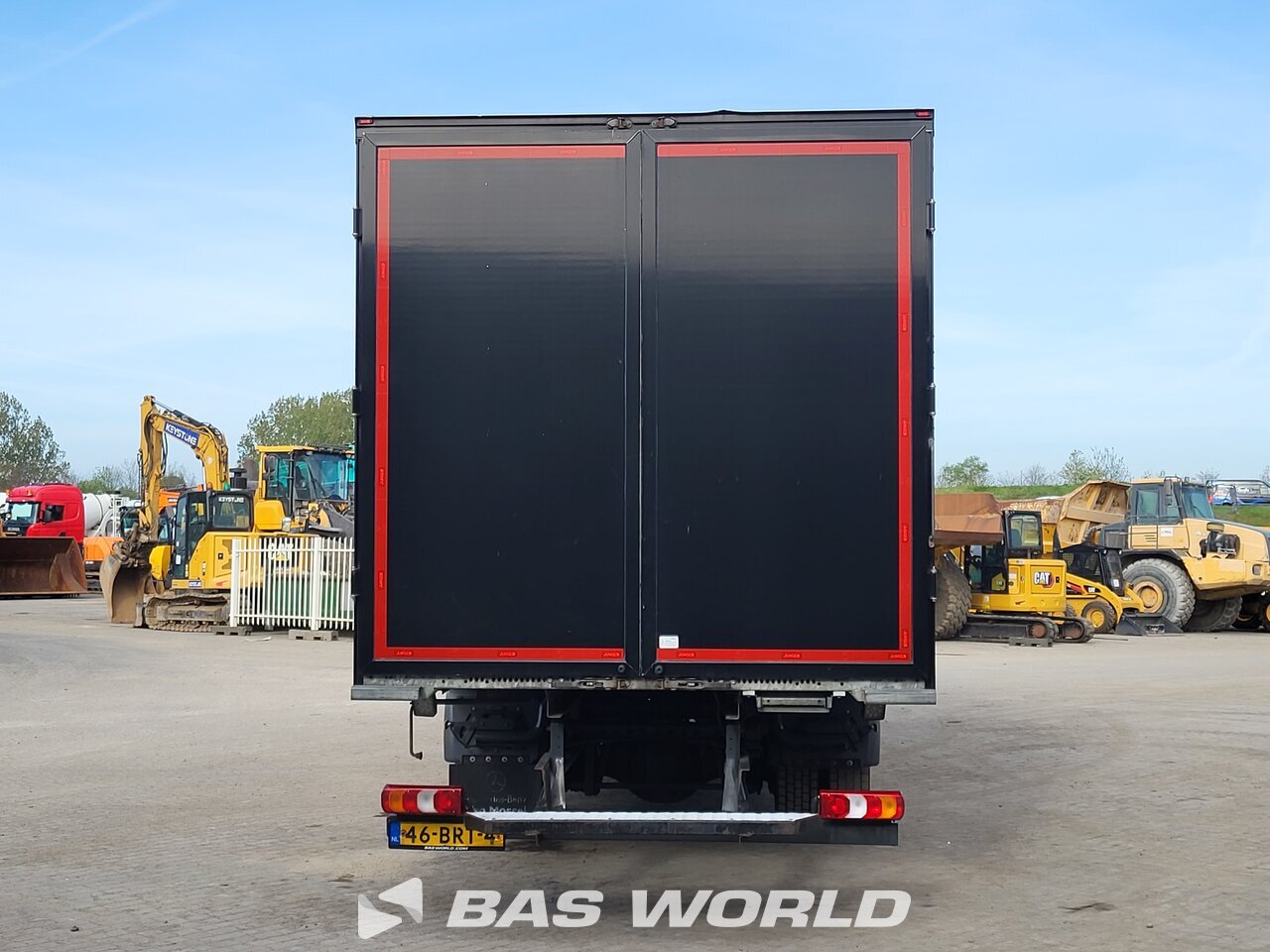 Other : Mercedes Atego 1218 Carrosseries fourgons