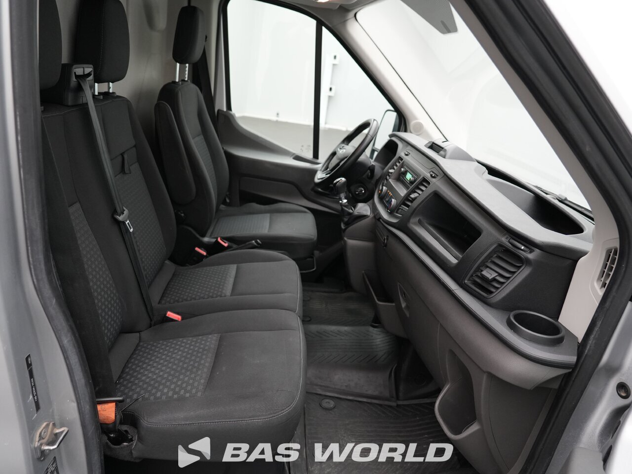 Other : Ford Transit 110pk Furgão