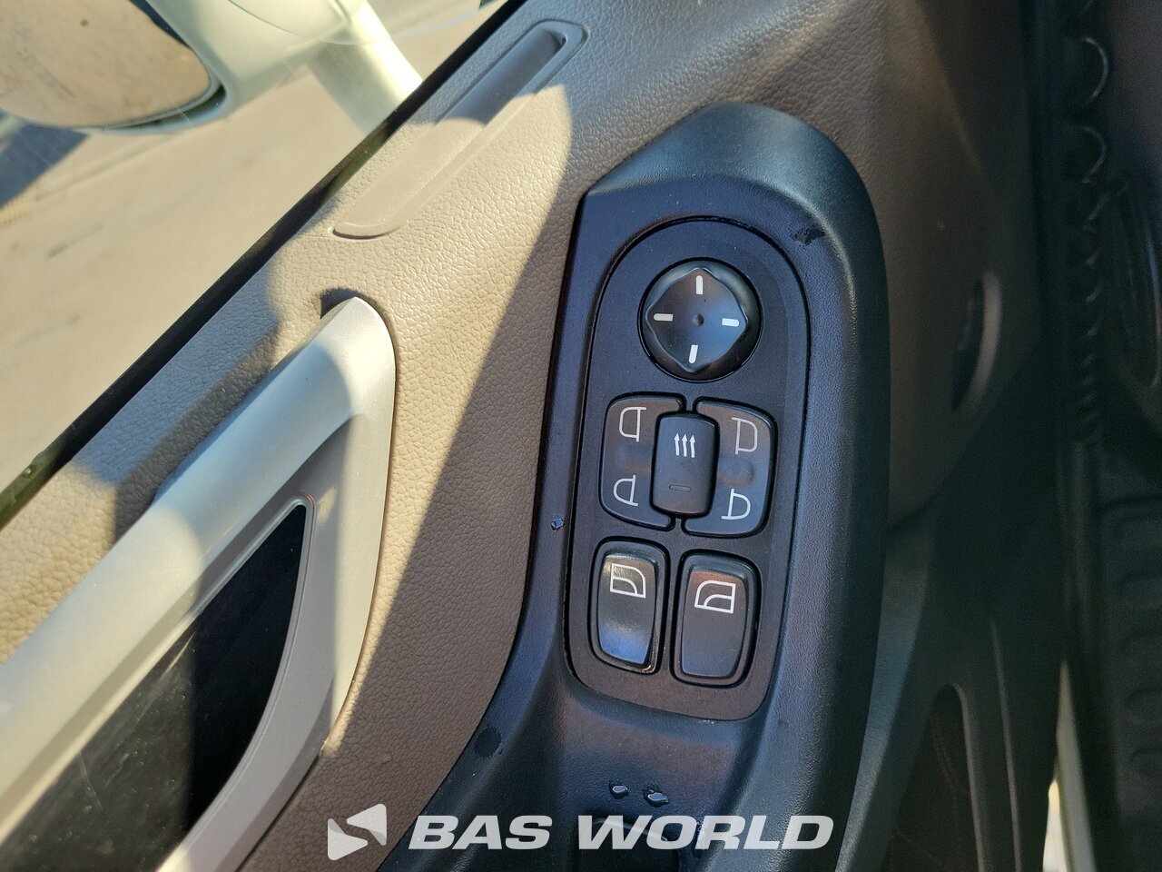 Other : DAF XF 530 Cabeza tractora