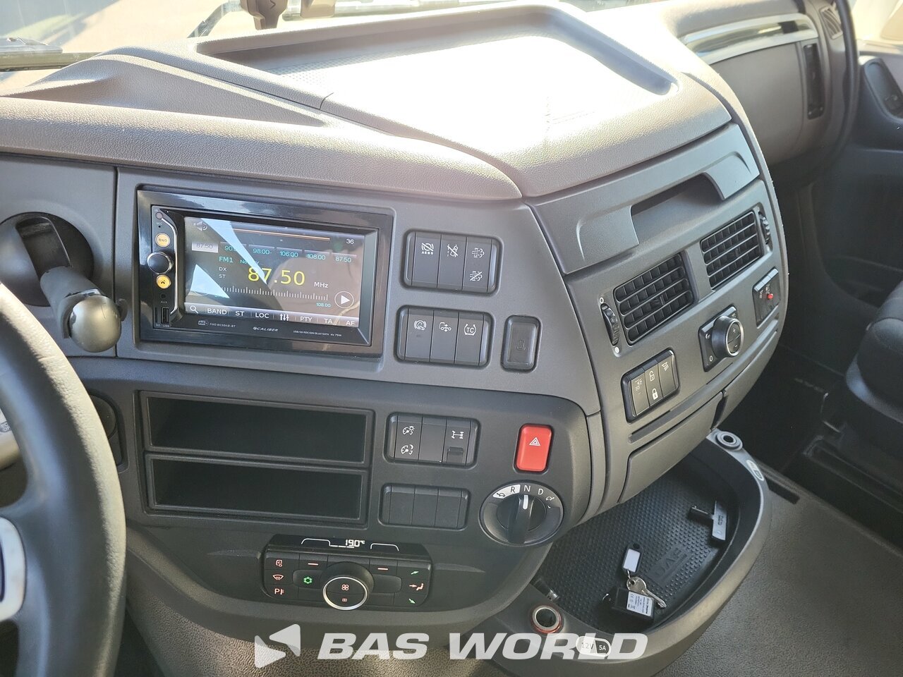 Other : DAF XF 530 Cabeza tractora