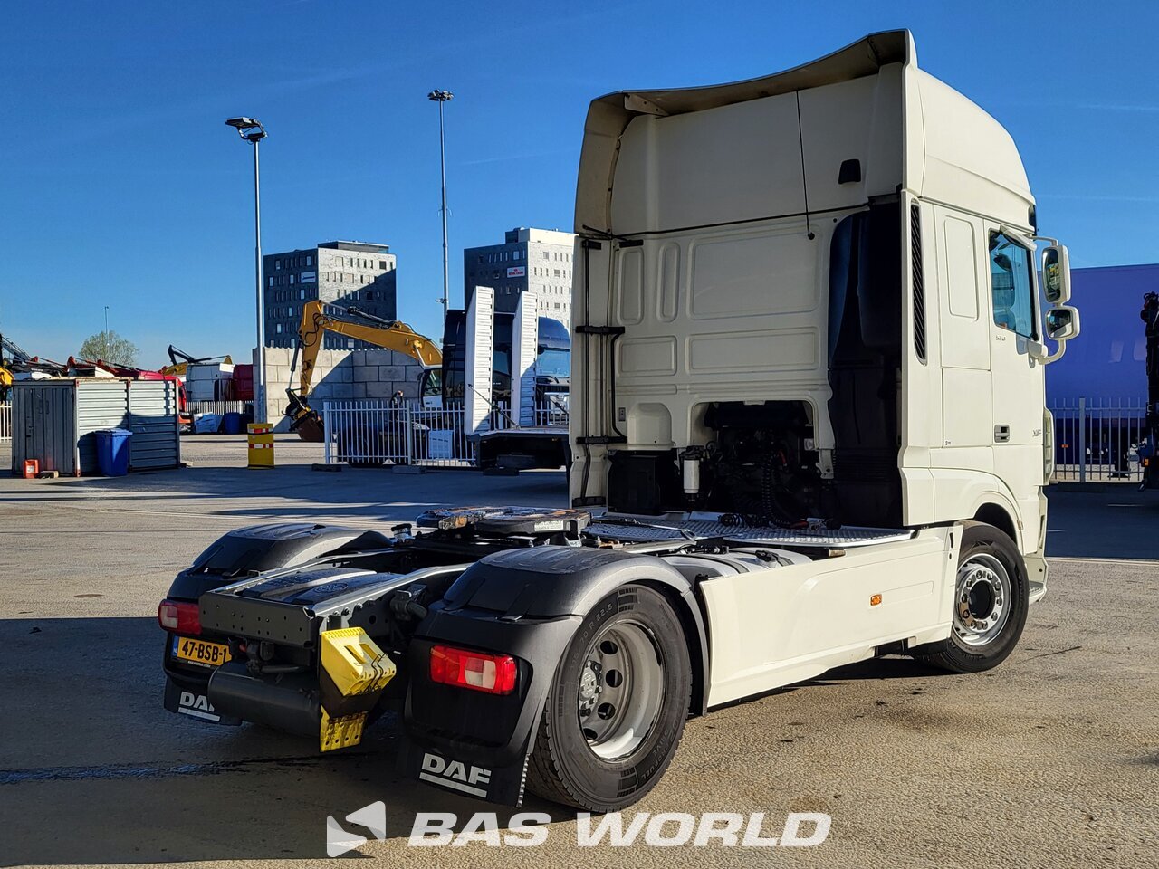 Other : DAF XF 530 Cabeza tractora