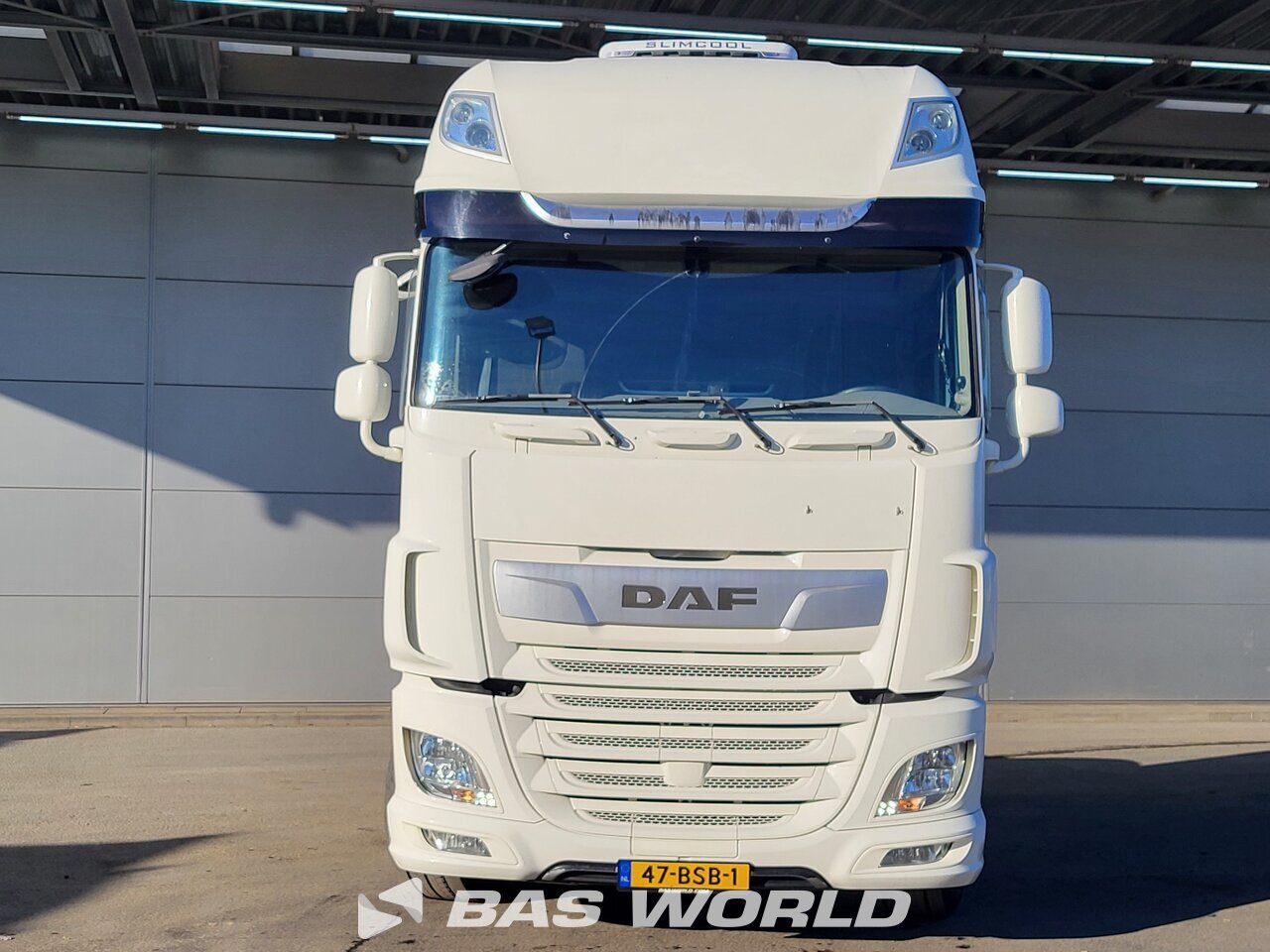 Other : DAF XF 530 Cabeza tractora