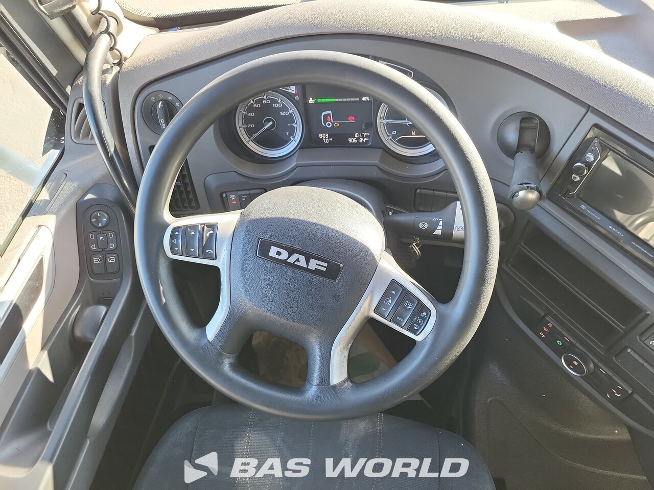 Other : DAF XF 530 Cabeza tractora