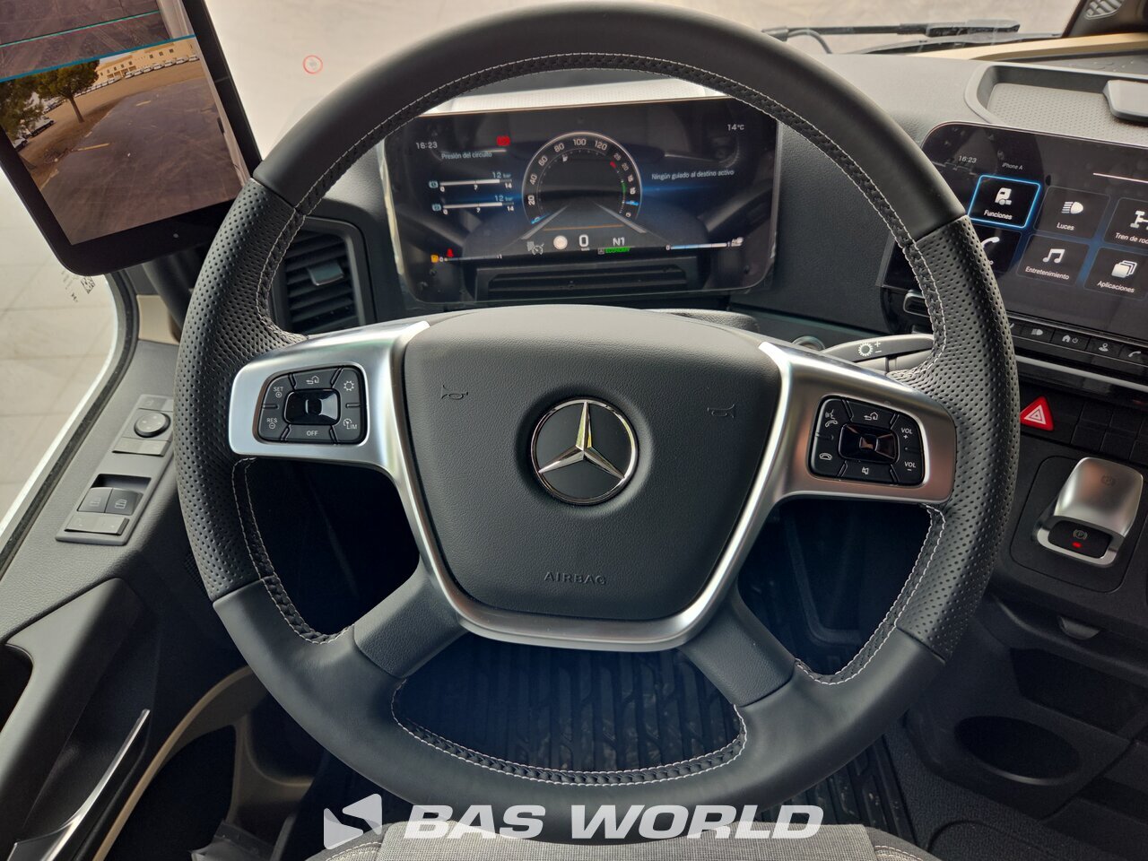 Other : Mercedes Actros 1853 Tractor