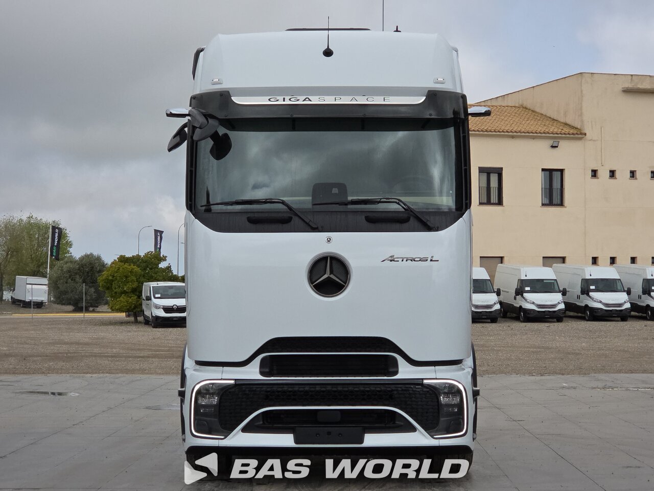 Other : Mercedes Actros 1853 Tractor