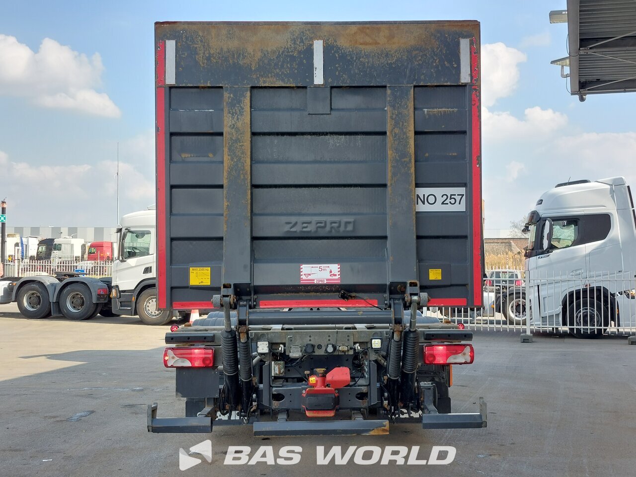 Other : Scania P500 Swap body trucks