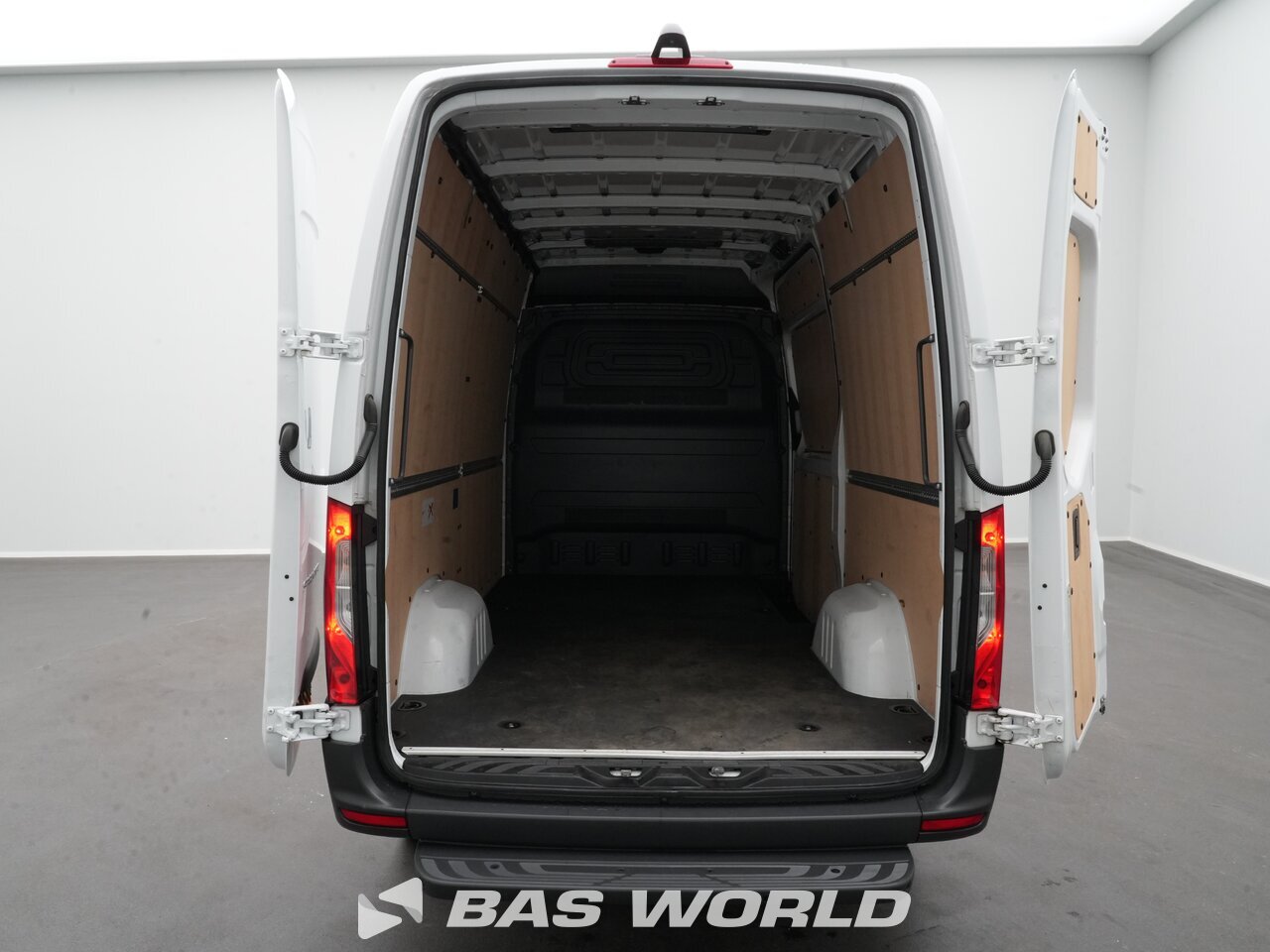 Other : Mercedes Sprinter 317 CDI شاحنة خفيفة بصندوق مغلق