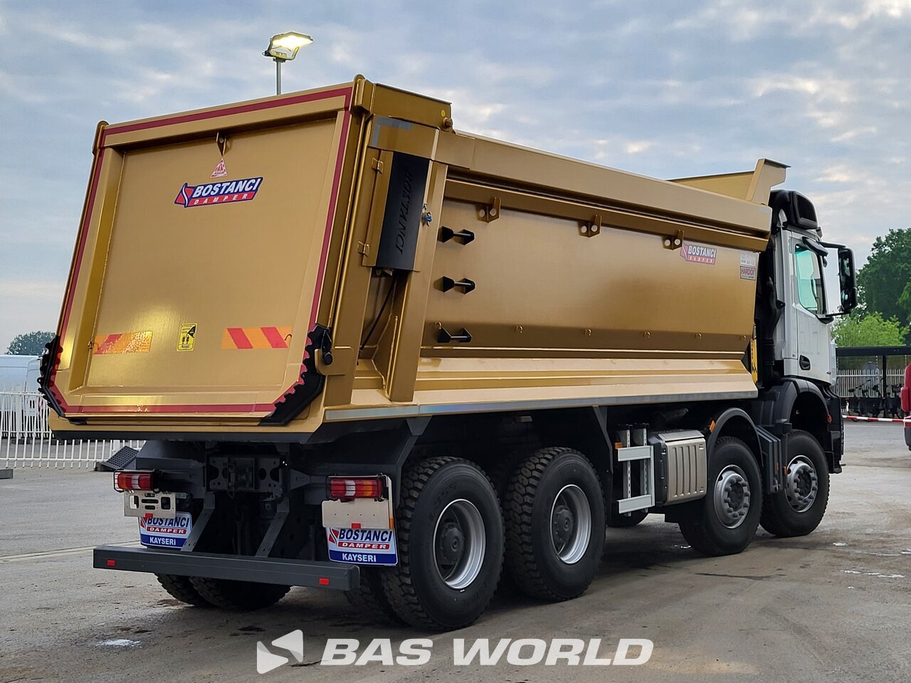 Other : Mercedes Arocs 4851 Самосвал