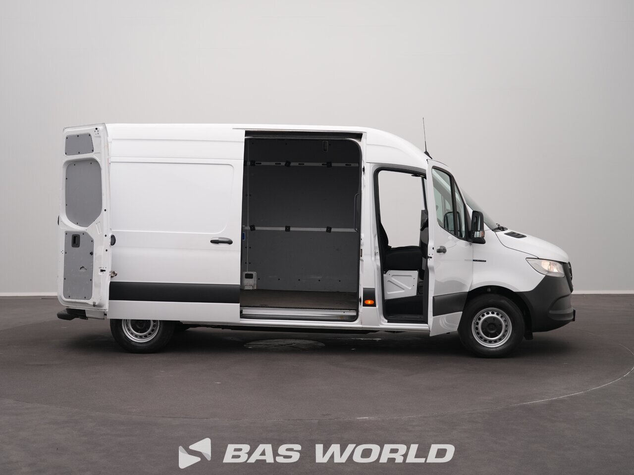 Other : Mercedes eSprinter 312 شاحنة خفيفة بصندوق مغلق