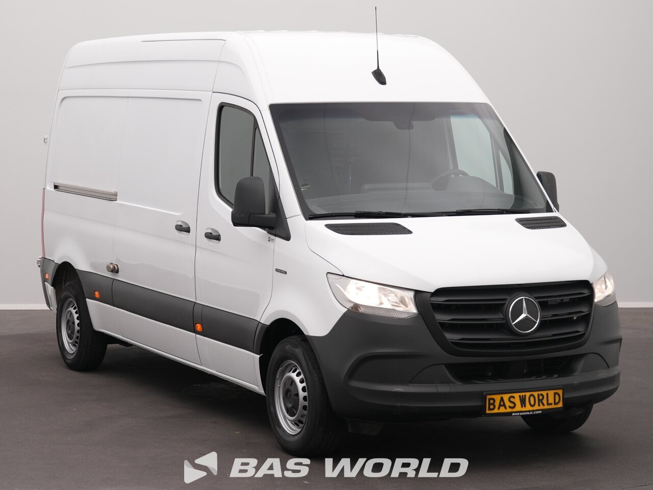 Other : Mercedes eSprinter 312 شاحنة خفيفة بصندوق مغلق