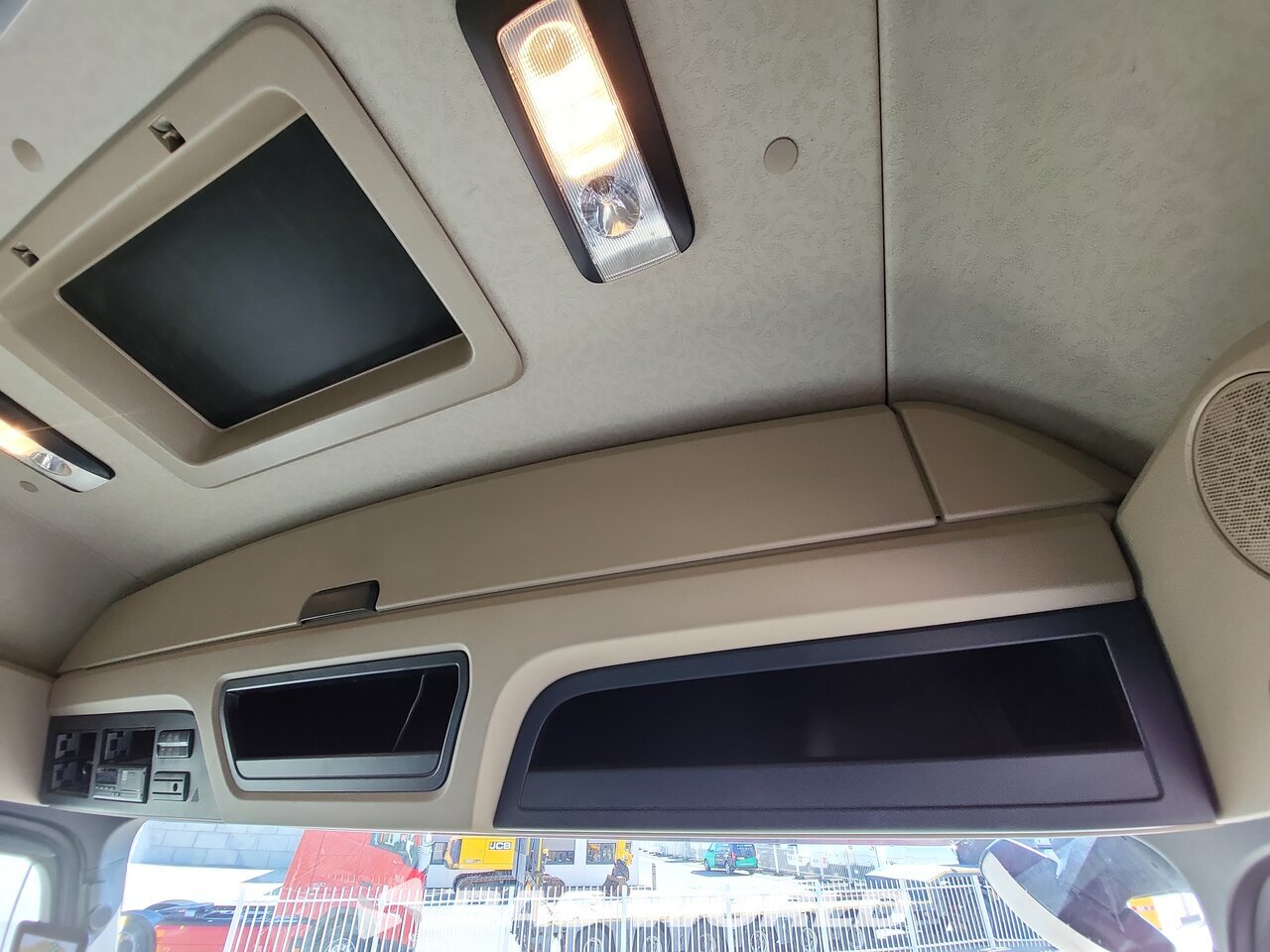 Other : Mercedes Actros 1846 Cap tractor