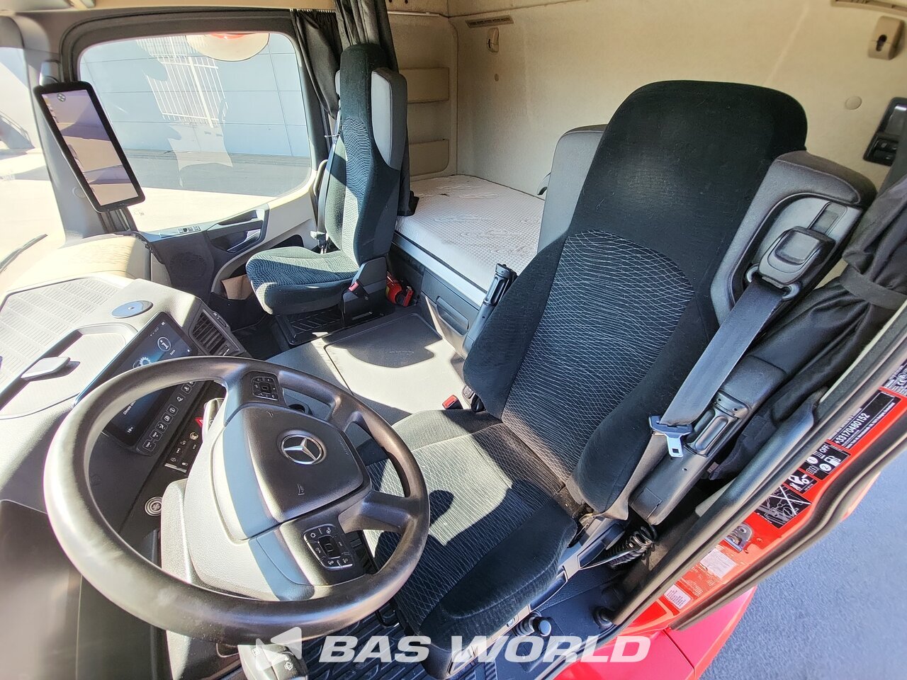Other : Mercedes Actros 1846 Cap tractor