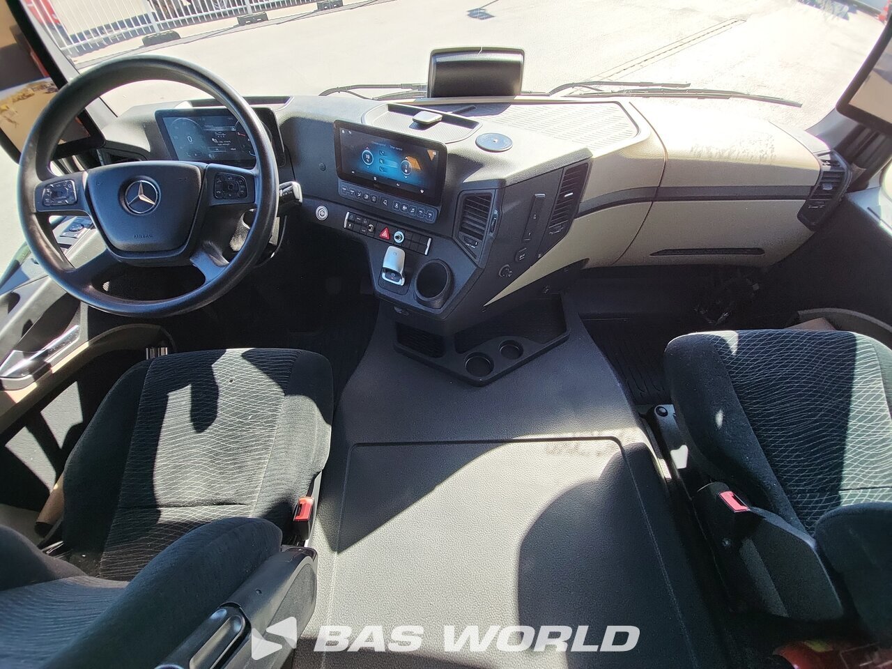 Other : Mercedes Actros 1846 Cap tractor