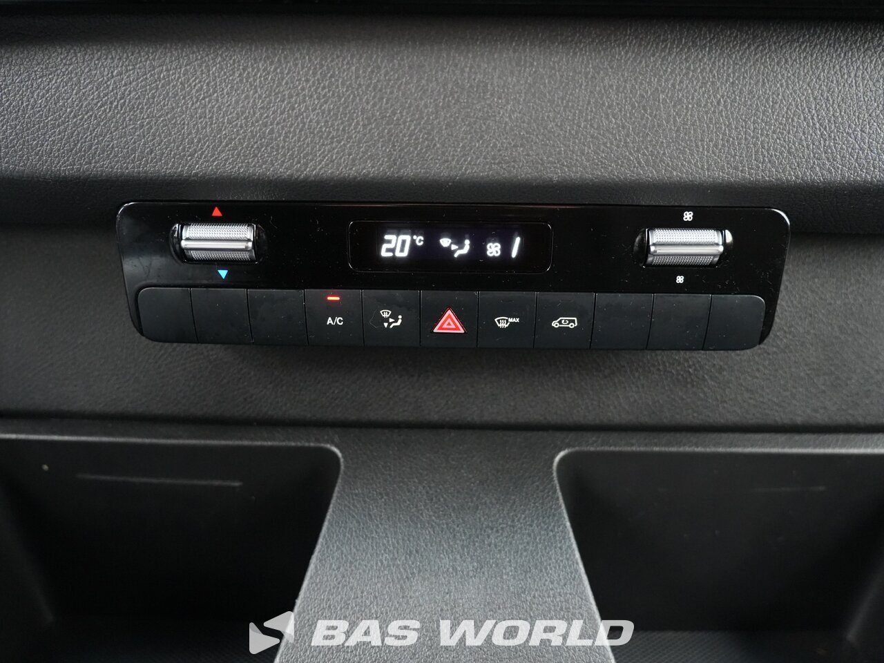 Other : Mercedes Sprinter 317 CDI Suljettu pakettiauto