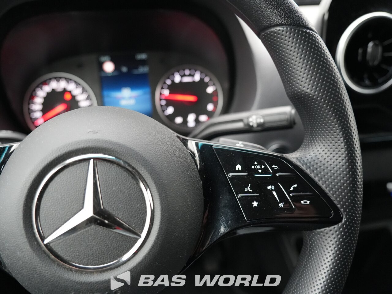 Other : Mercedes Sprinter 317 CDI Suljettu pakettiauto