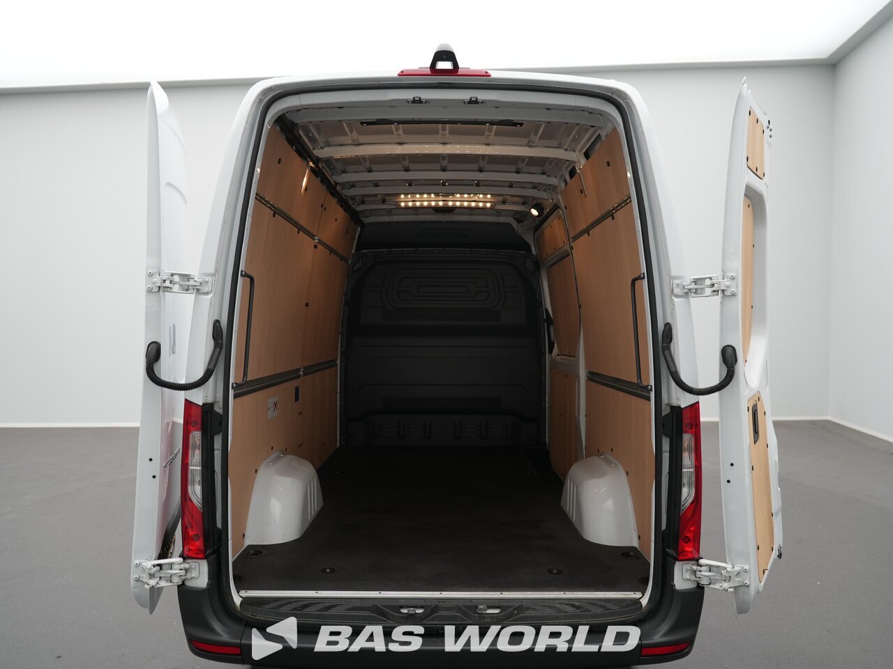 Other : Mercedes Sprinter 317 CDI Furgonetka