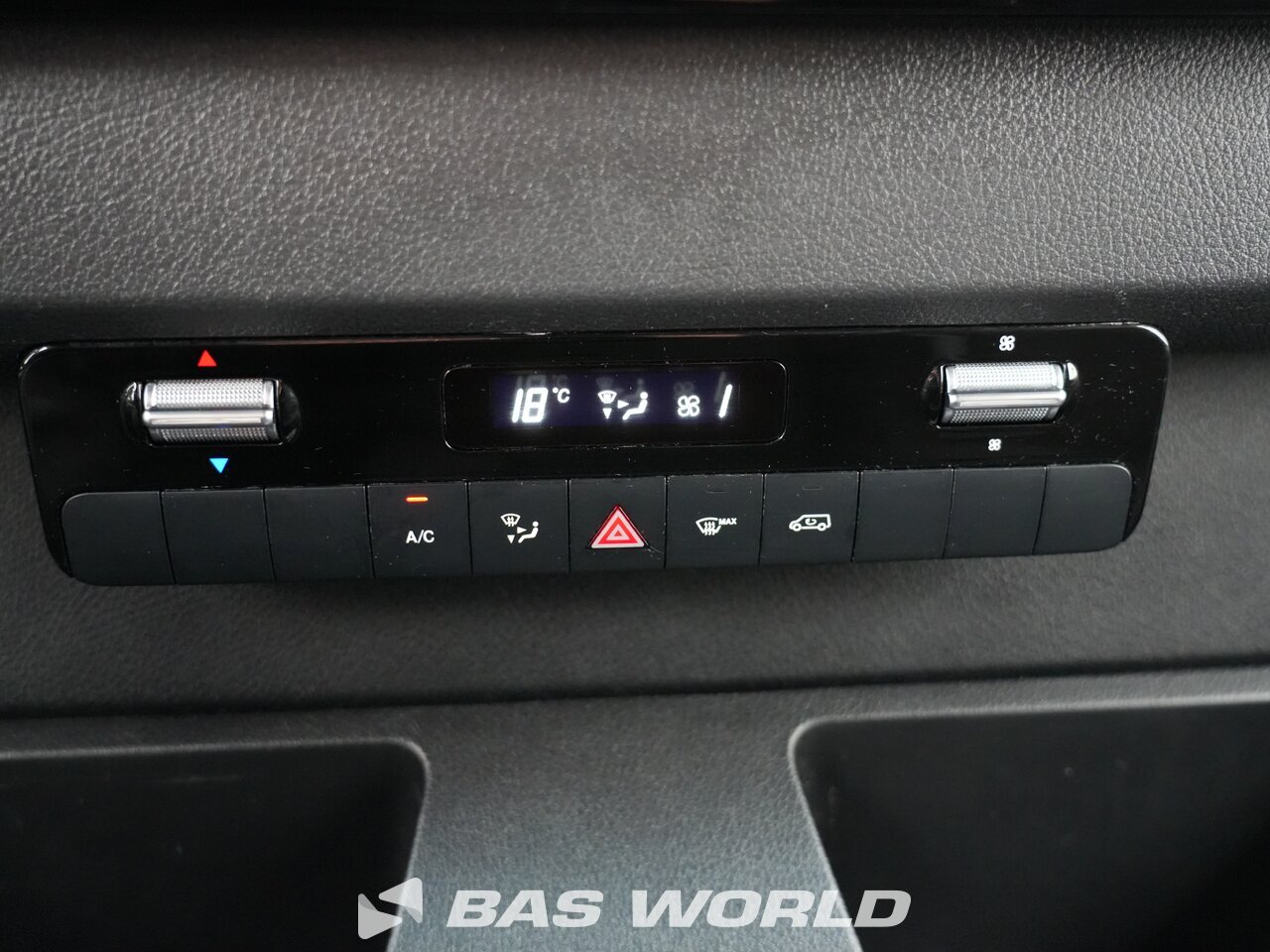 Other : Mercedes Sprinter 317 CDI Lukket varevogn