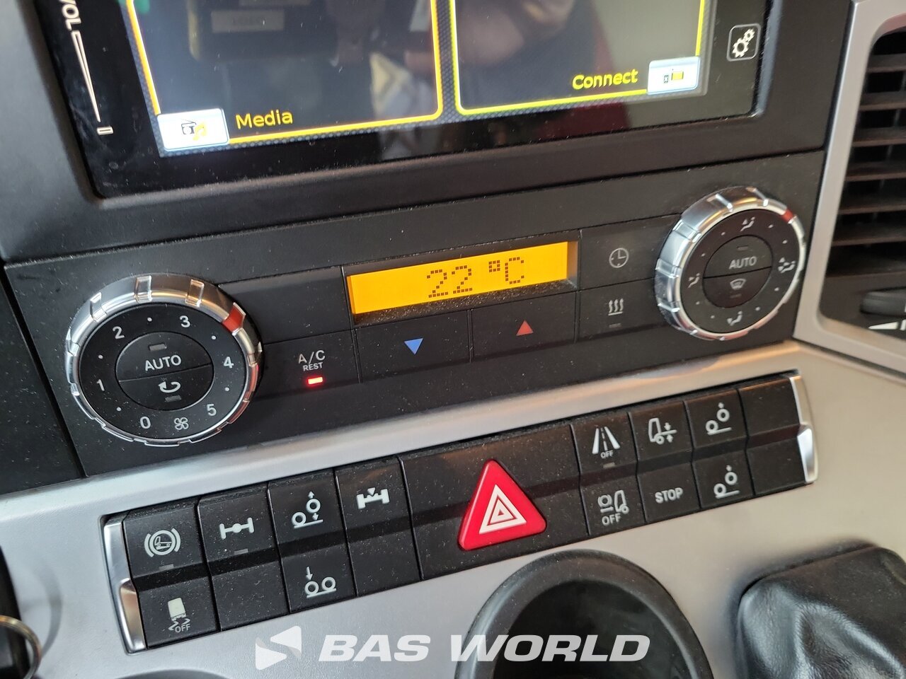 Other : Mercedes Actros 2553 الشاسيه