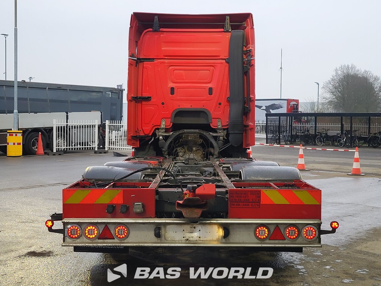 Other : Mercedes Actros 2553 الشاسيه