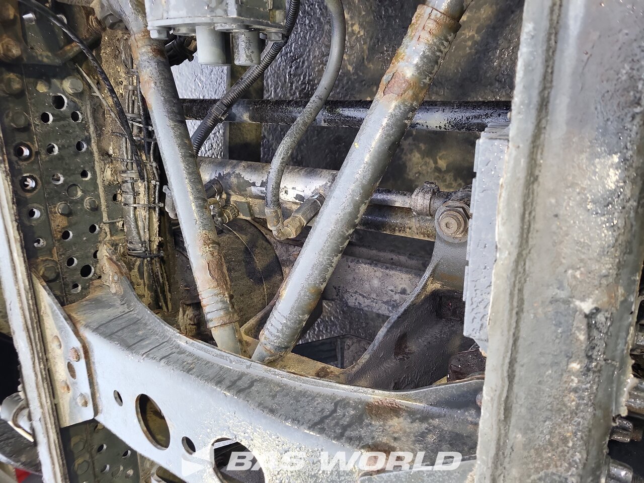 Other : Mercedes Actros 2553 الشاسيه