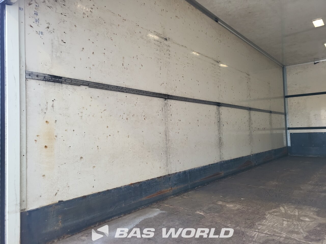 Other : DAF LF 210 Kassebil