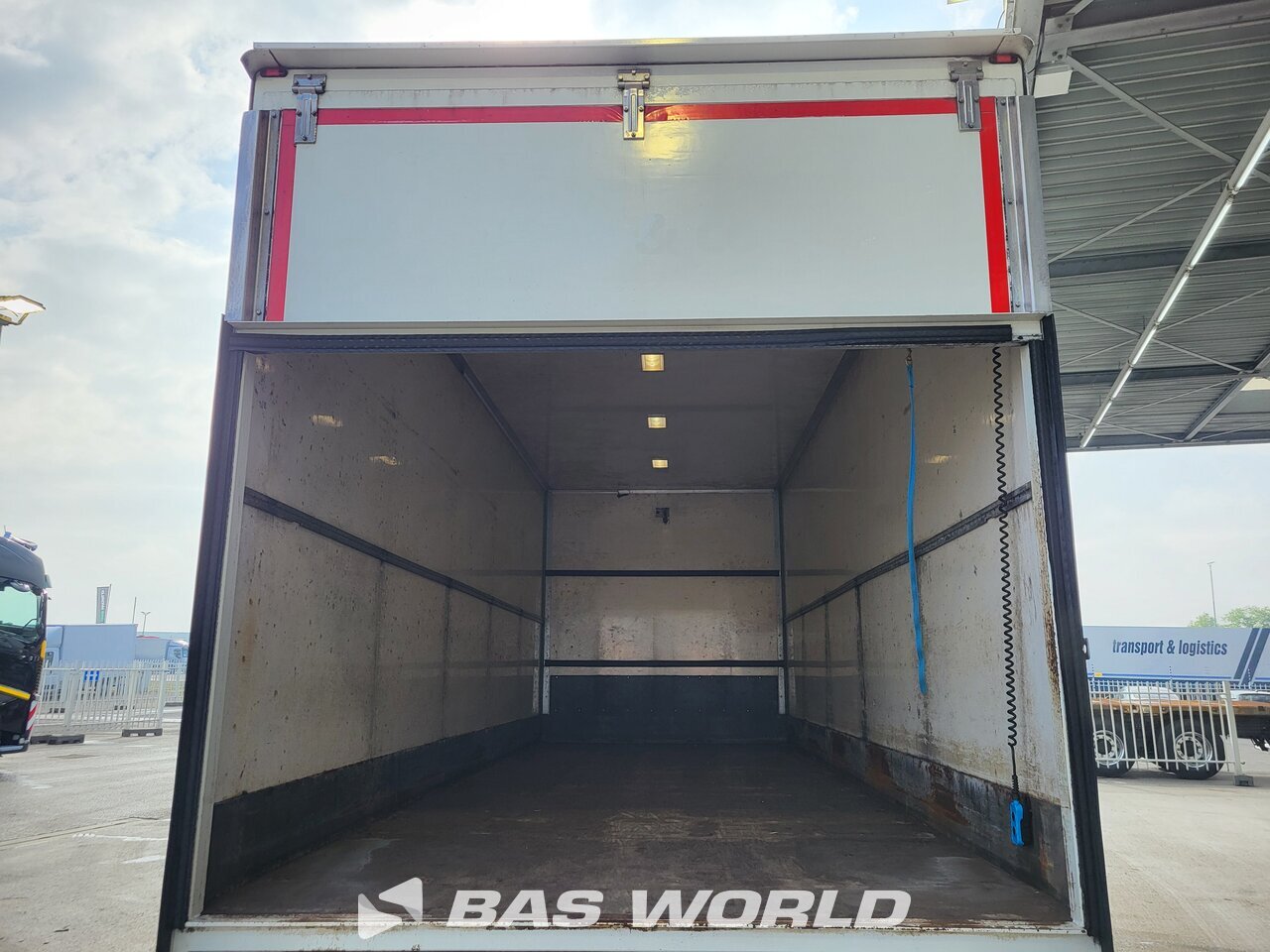 Other : DAF LF 210 Kassebil
