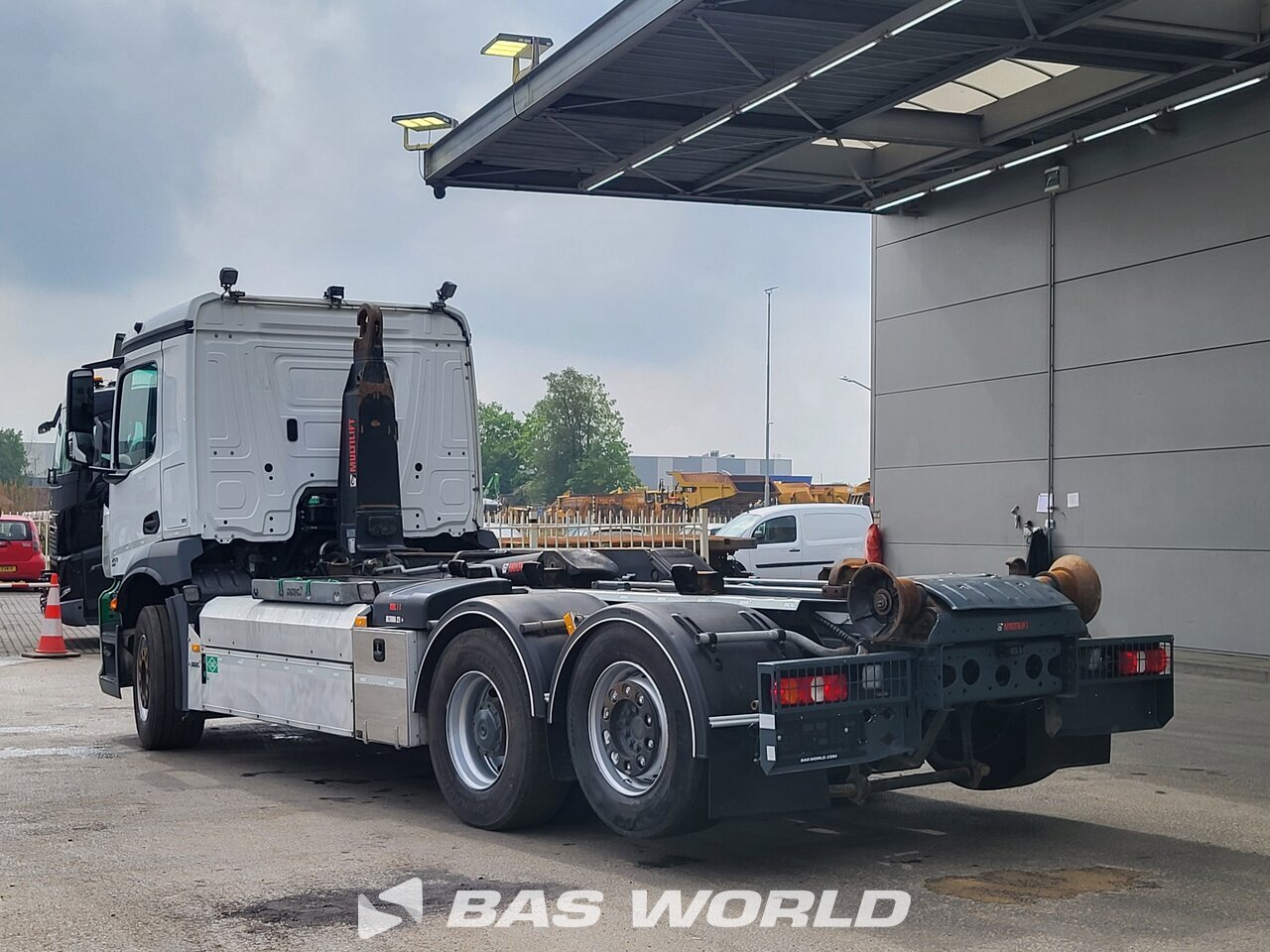 Other : Mercedes Arocs 2530 NGT грузовик с крюковым погрузчиком