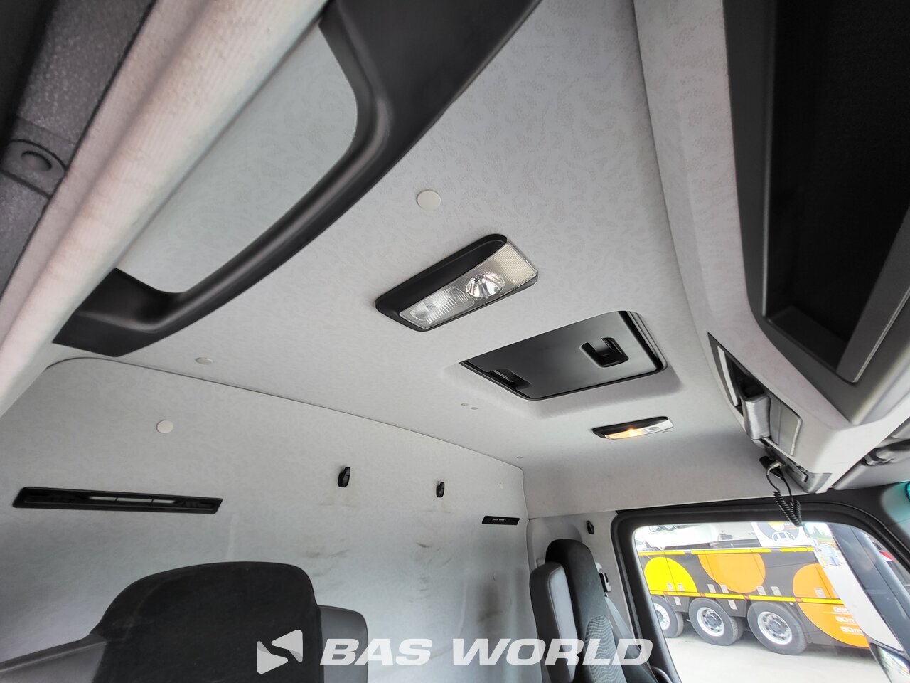 Other : Mercedes Arocs 2530 NGT грузовик с крюковым погрузчиком