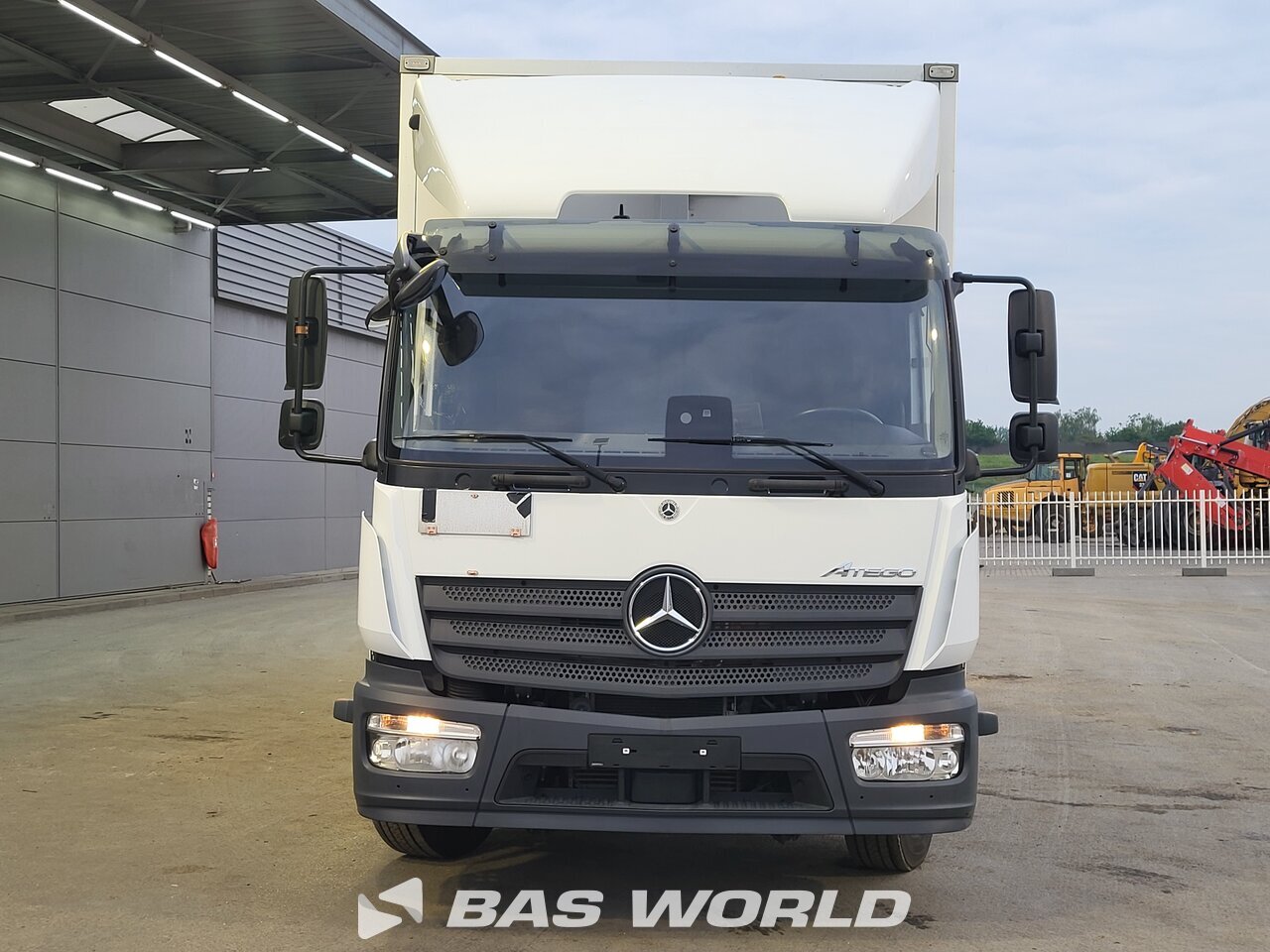 Other : Mercedes Atego 1224 Carrosseries fourgons
