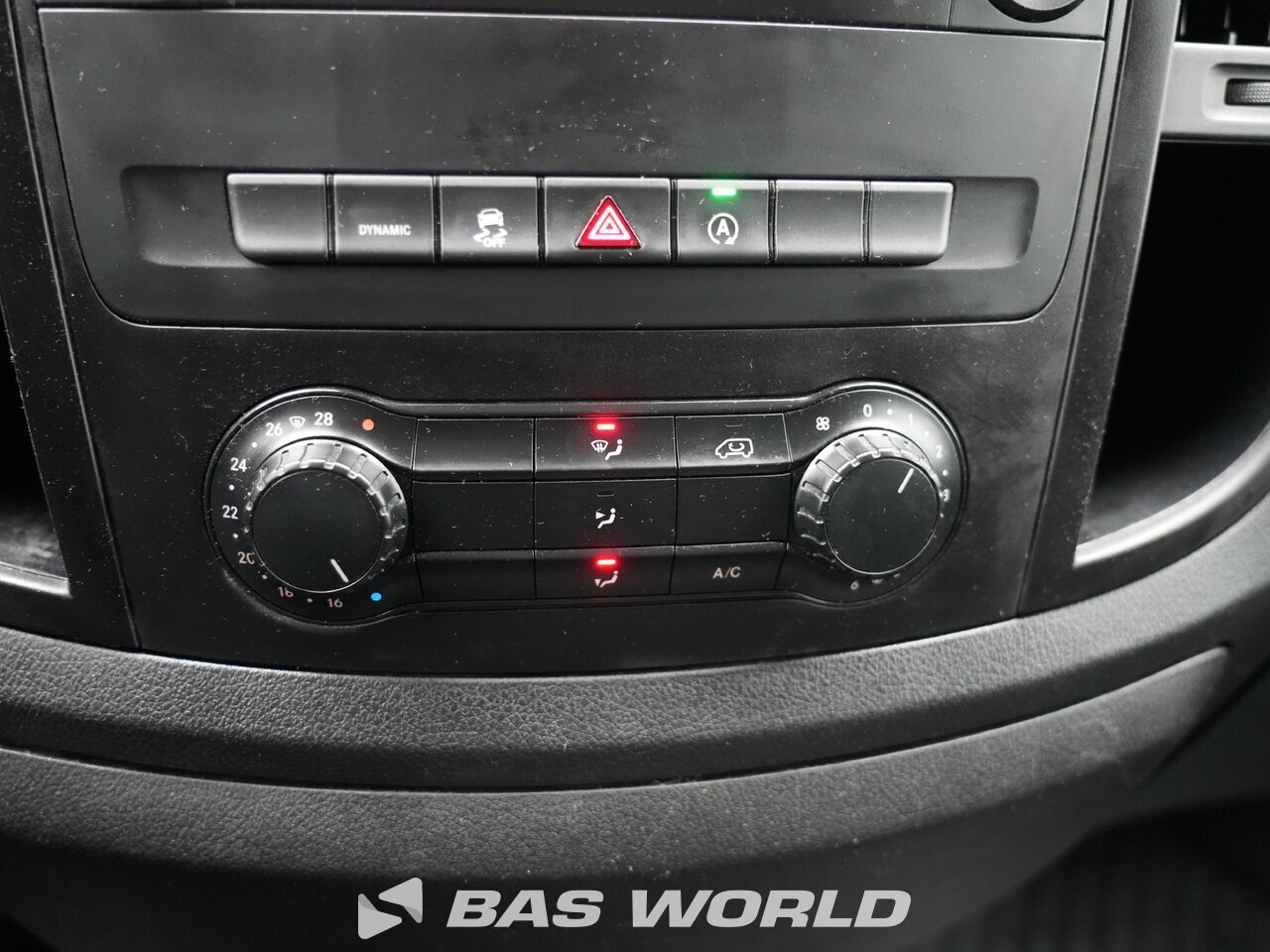 Other : Mercedes Vito 114 Gekoelde bestelbus