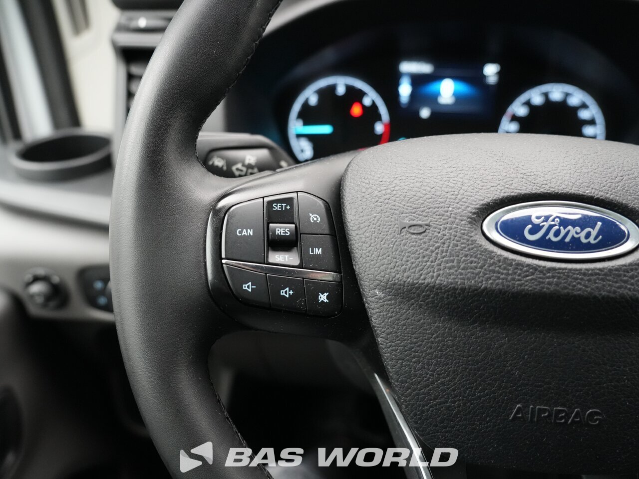 Other : Ford Transit 130pk Umpikorit rungot