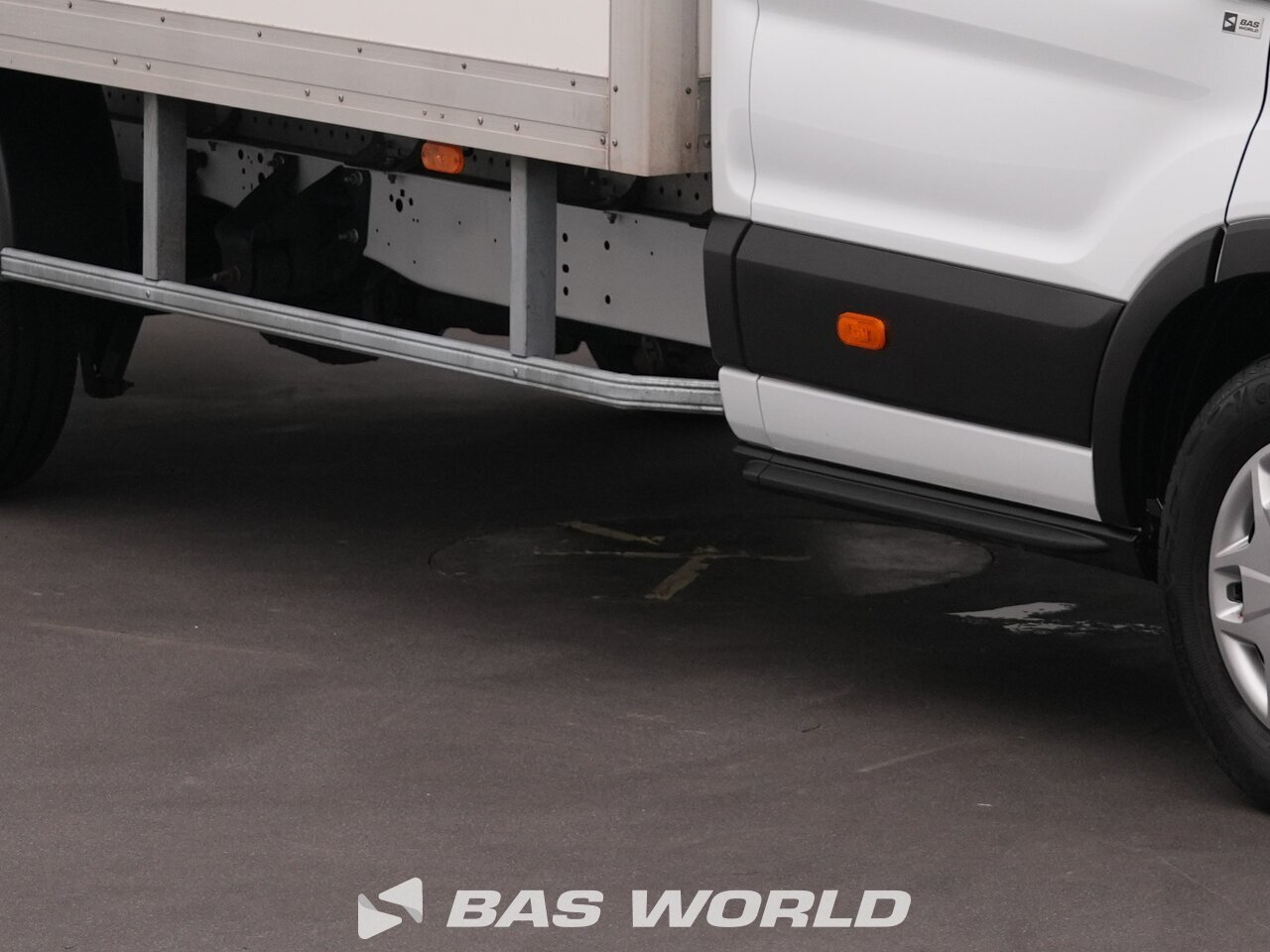 Other : Ford Transit 130pk Umpikorit rungot