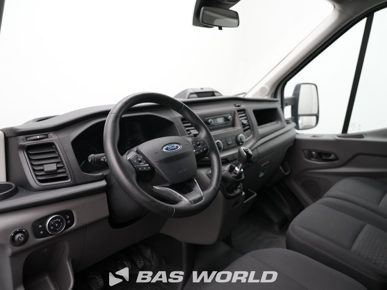 Other : Ford Transit 130pk Umpikorit rungot