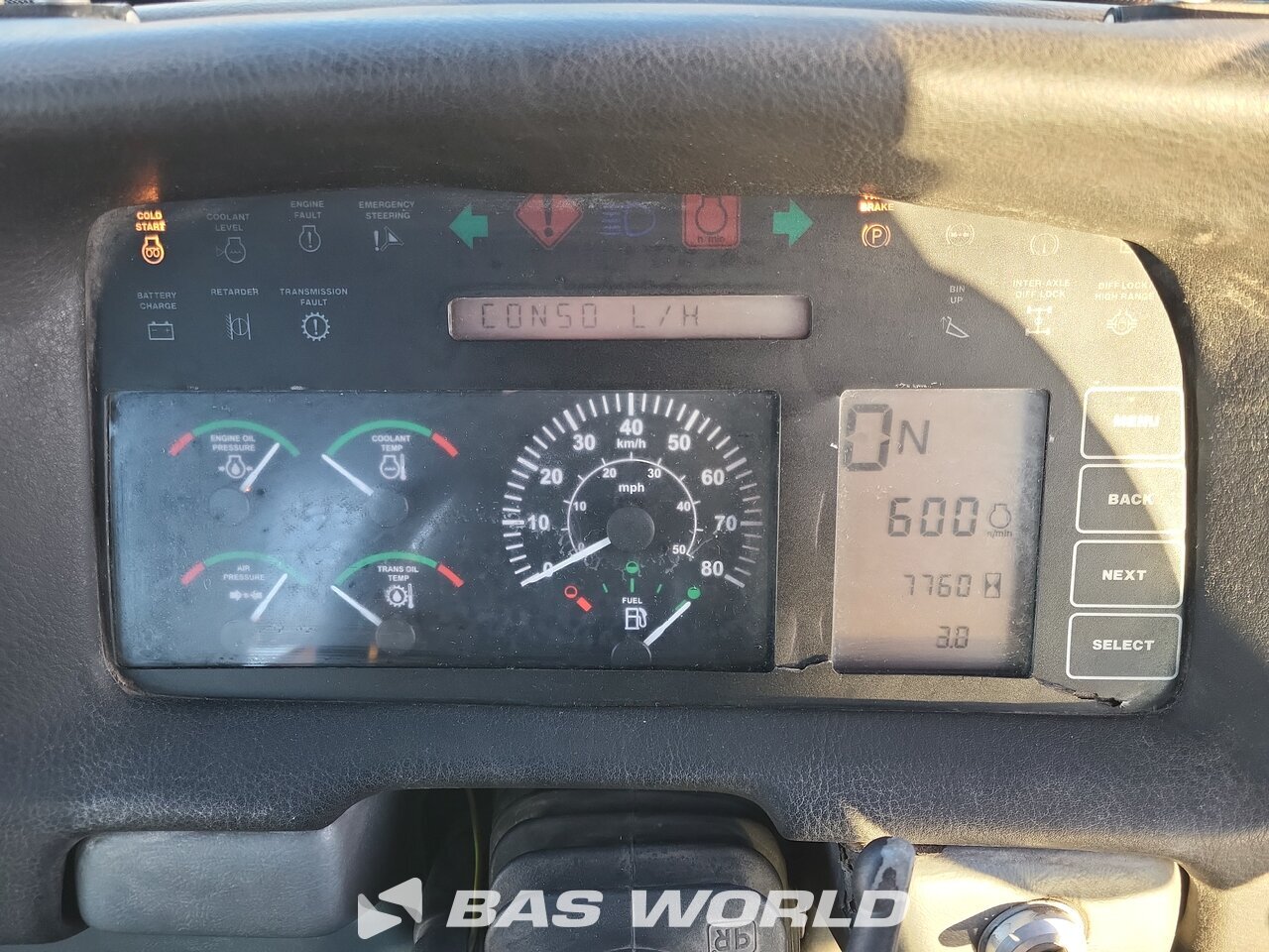 Other : Bell B40 D قلابة مفصلية