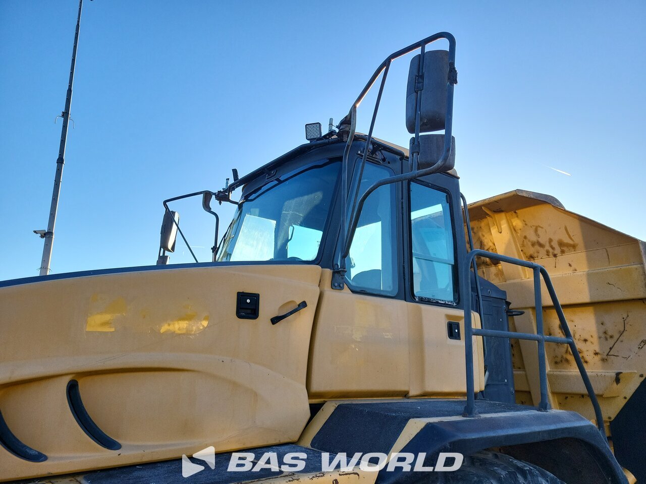 Other : Bell B40 D قلابة مفصلية