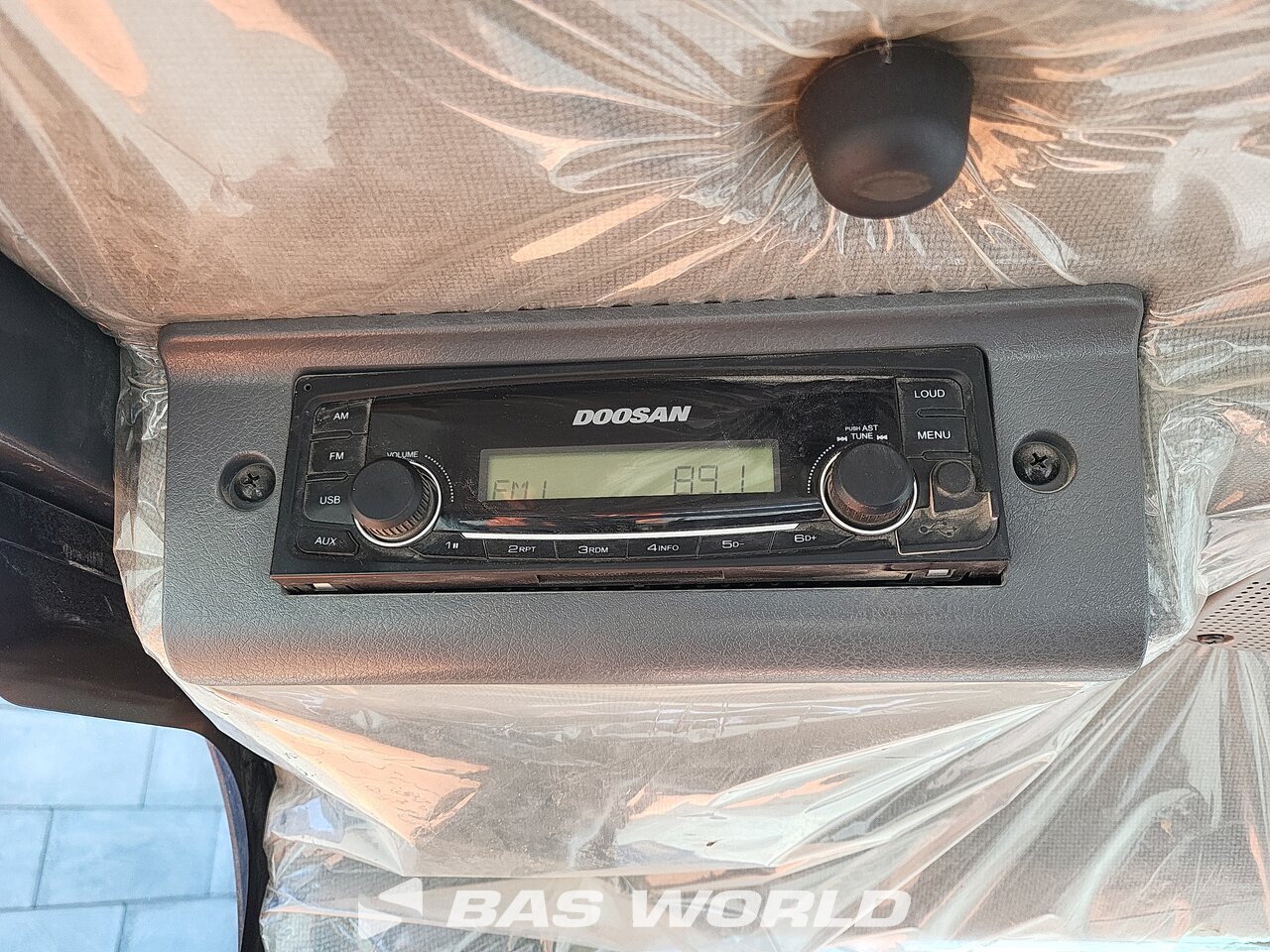 Other : Doosan DX85 R-3 Mini excavadora <10t